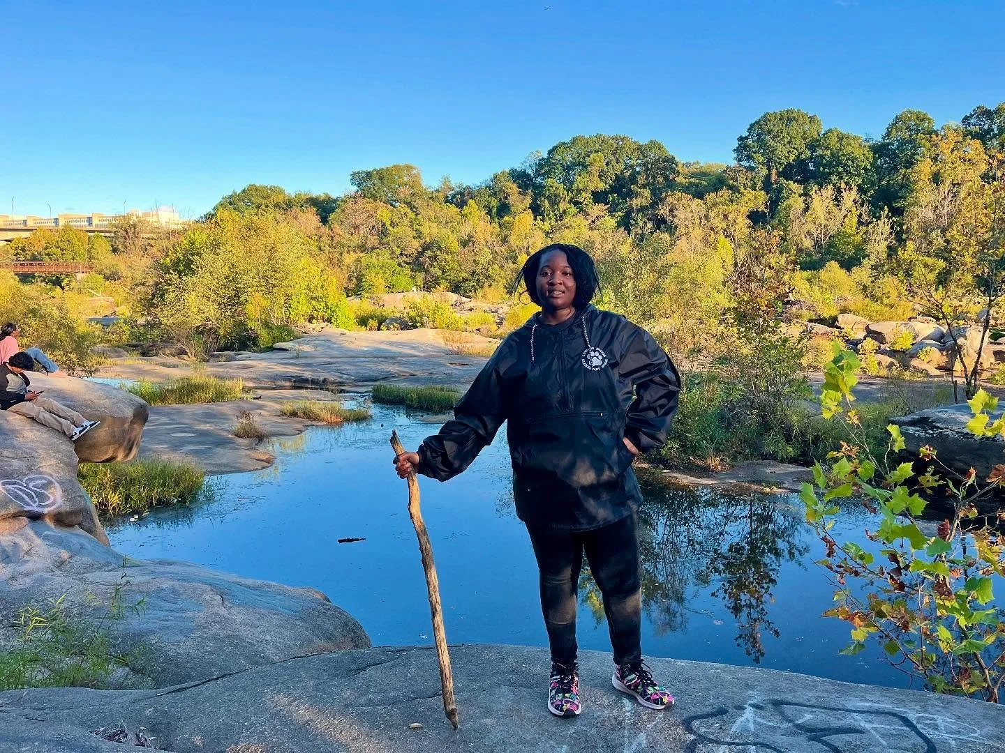 This week we explored the dry rocks behind Belle Isle, searched for the perfect walking stick, climbed ladders, explored abandoned buildings and watched the sun set over the James 🙌🏼 

Richmond is the best playground for local adventures! 🛝☀️

#fi
