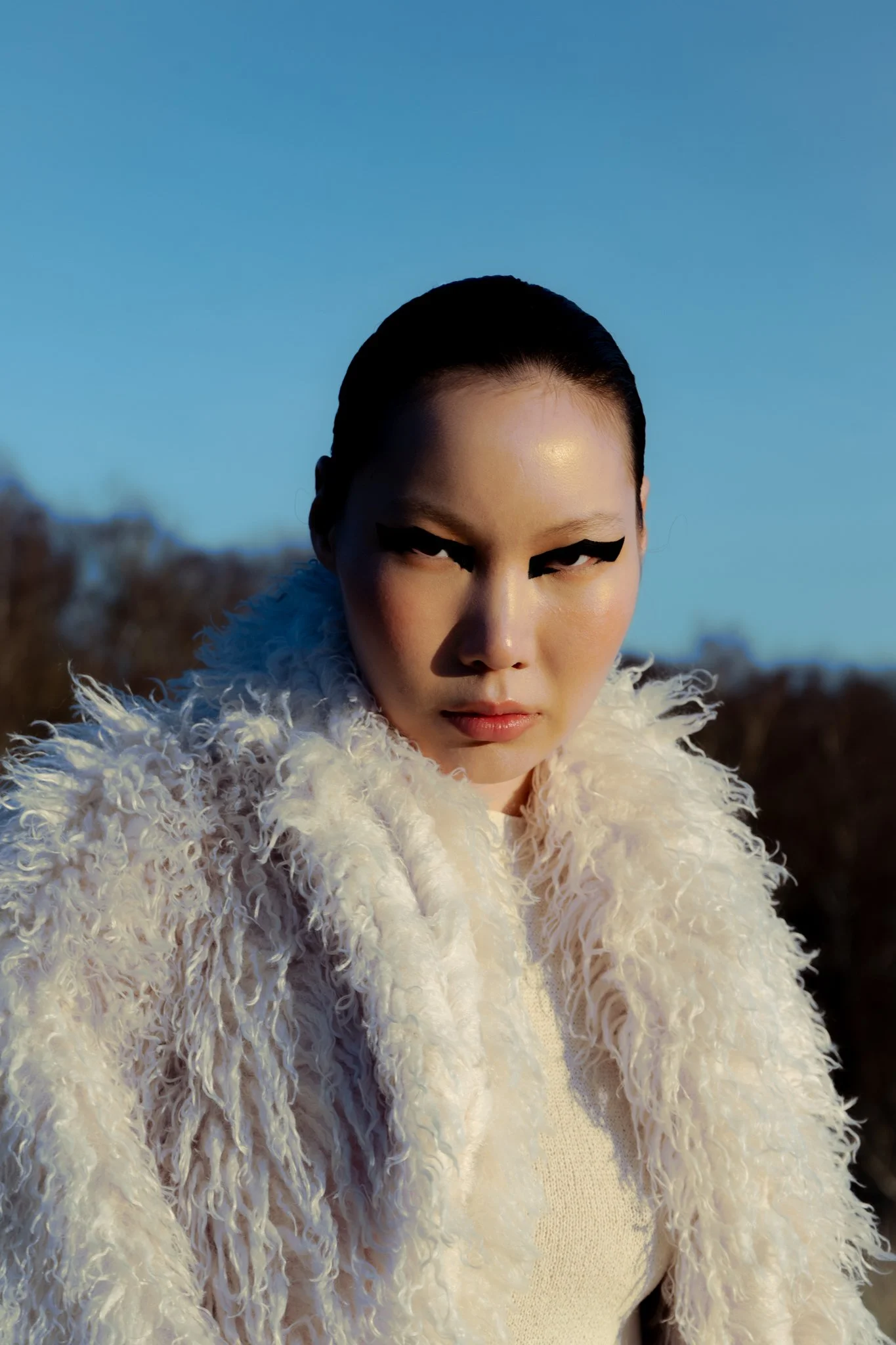 Cold-Bloom-Editorial-Look-6-Lisi-Ziegler-03.jpg