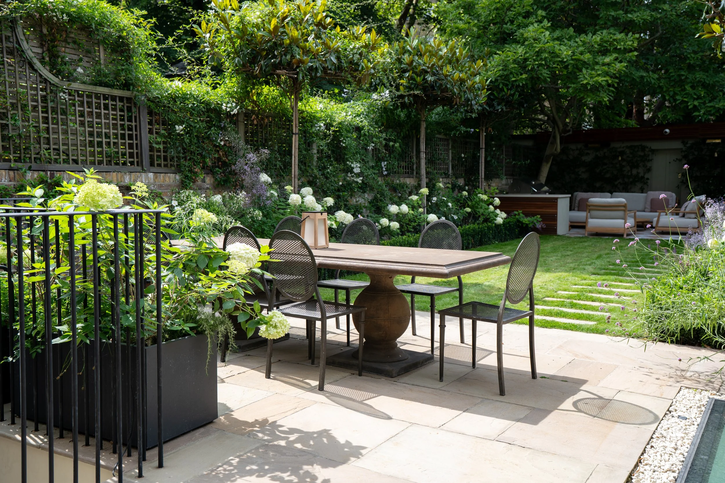 Garden1-26.jpg