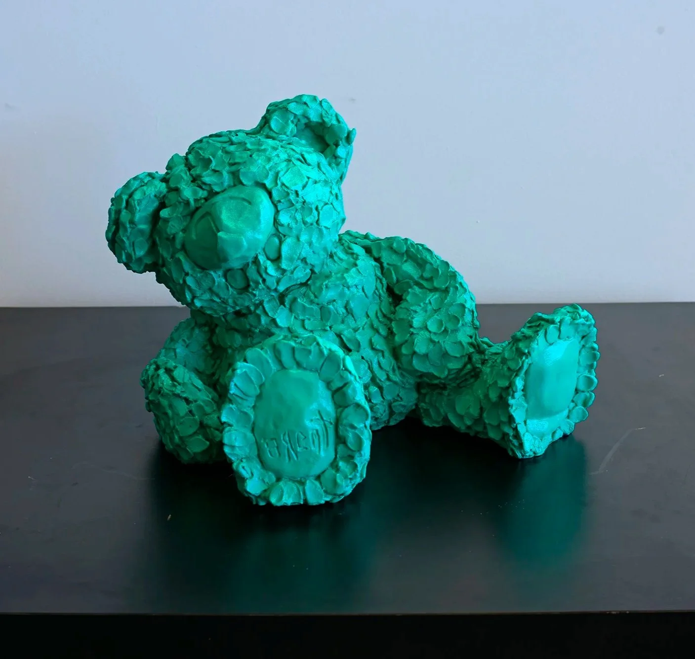  "Smiles” Tiffany Blue  oil painted resin, 2026 12"x 12"x 12" (30cm x 30cm x 30cm)  Edition AP #1 