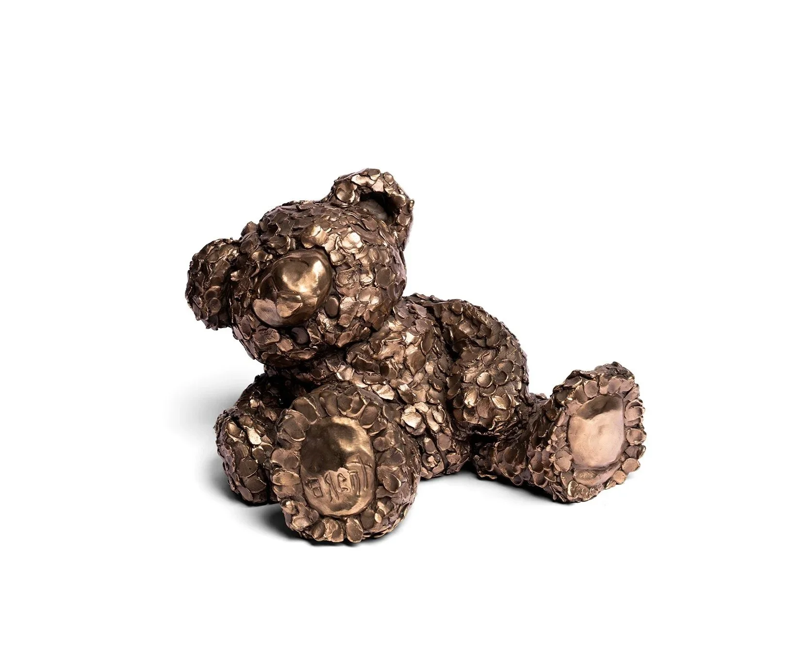  "Smiles”  polished bronze, 2018 12"x 14"x 9.5" (30cm x 36cm x 24cm)  Edition of 7 
