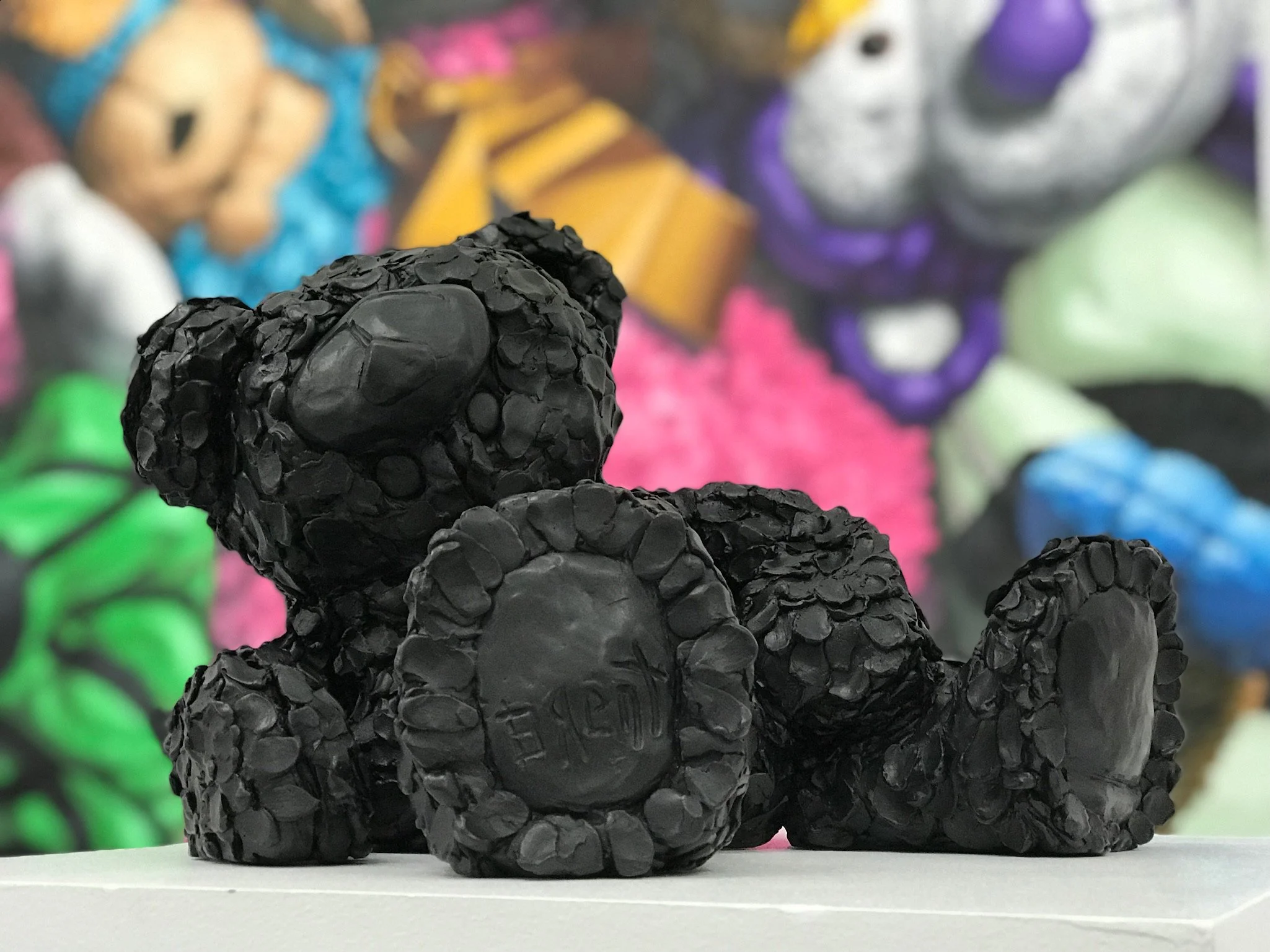  "Smiles”  black patina bronze, 2018 10.5"x 13.5"x 12.5" (27cm x 34cm x 32cm)  cRaZy stuFFed aniMALs   Edition of 7 