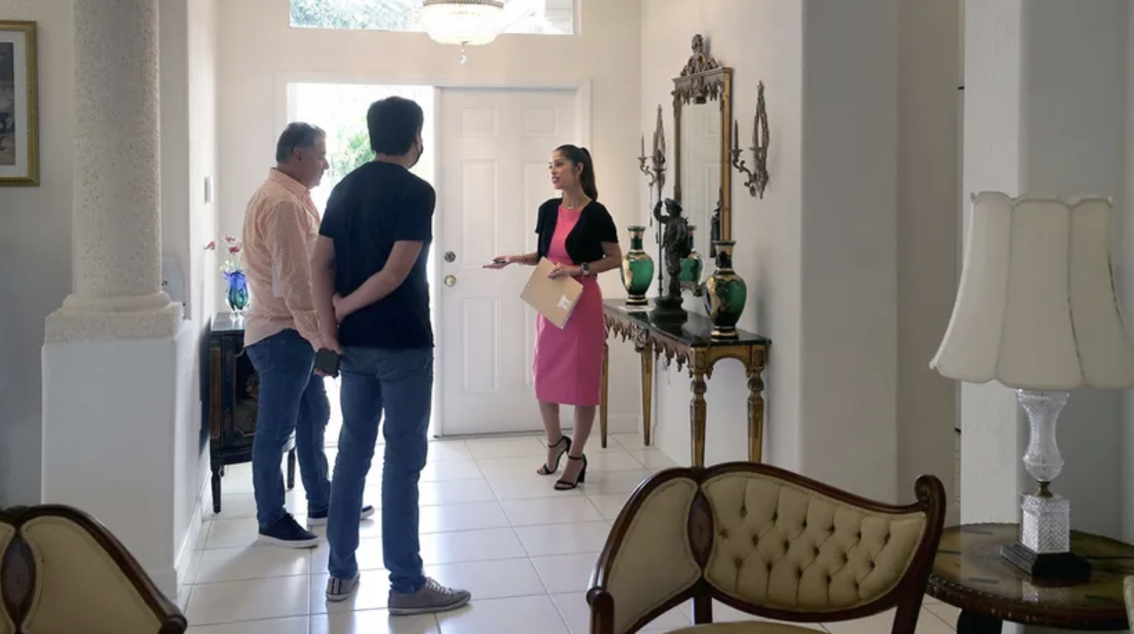 Mortgage Rates Register Sharpest Drop in Over a Year Amid Signs of a Weakening U.S. Economy