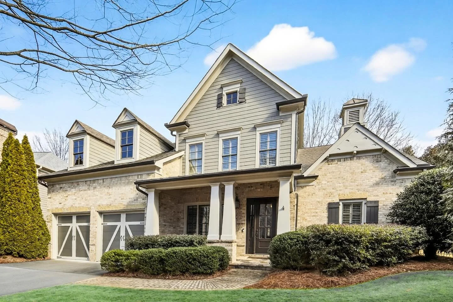 SOLD 💥
10855 Carrissa Trail

4th time working with this amazing family and it never gets old. They make my job easy, communication is always on point, tons of late night conversations, lots of laughs, and their preparation was top notch from start t