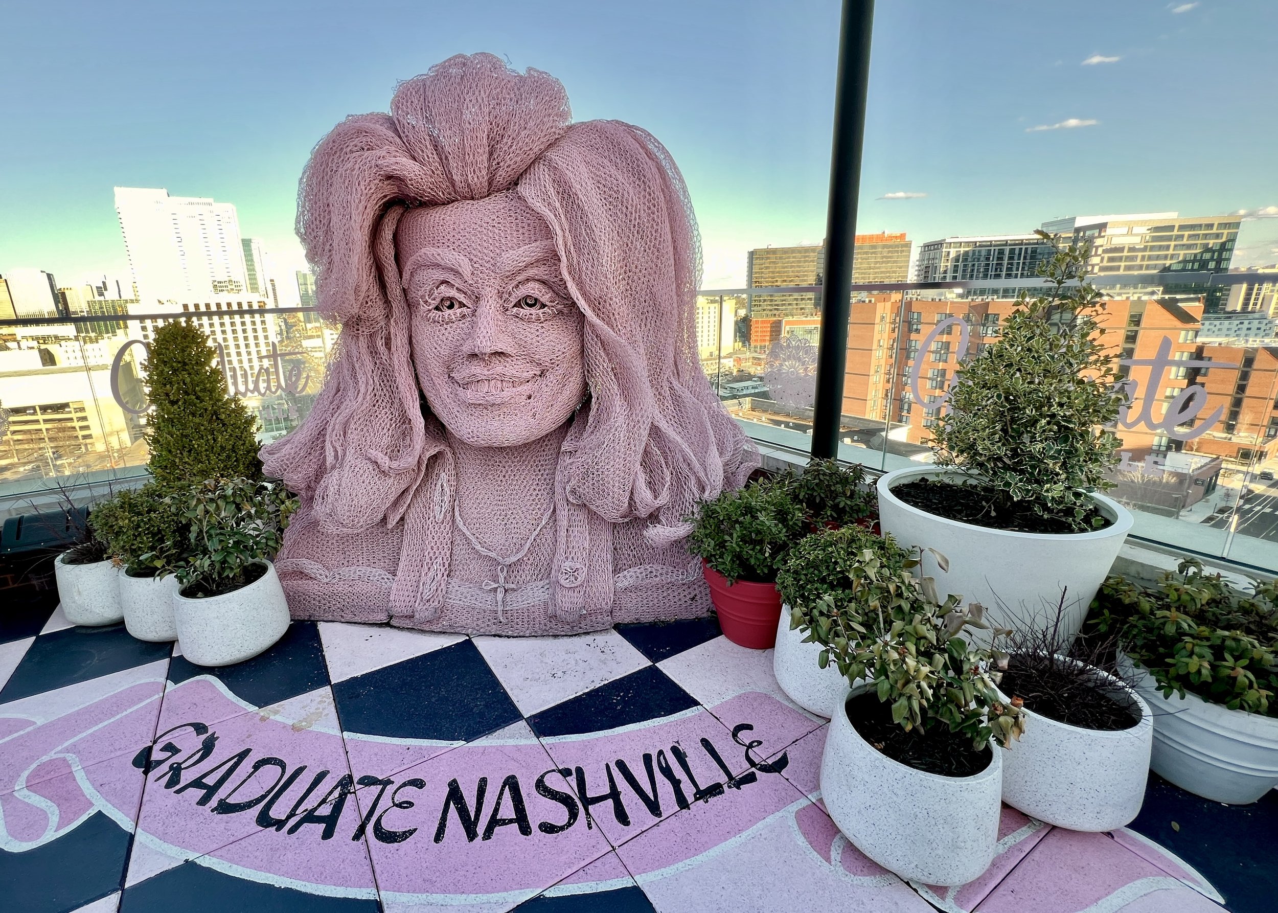 Dolly Parton sculpture at White Limozeen at the Graduate Nashville hotel CREDIT Jennifer Bain.jpg