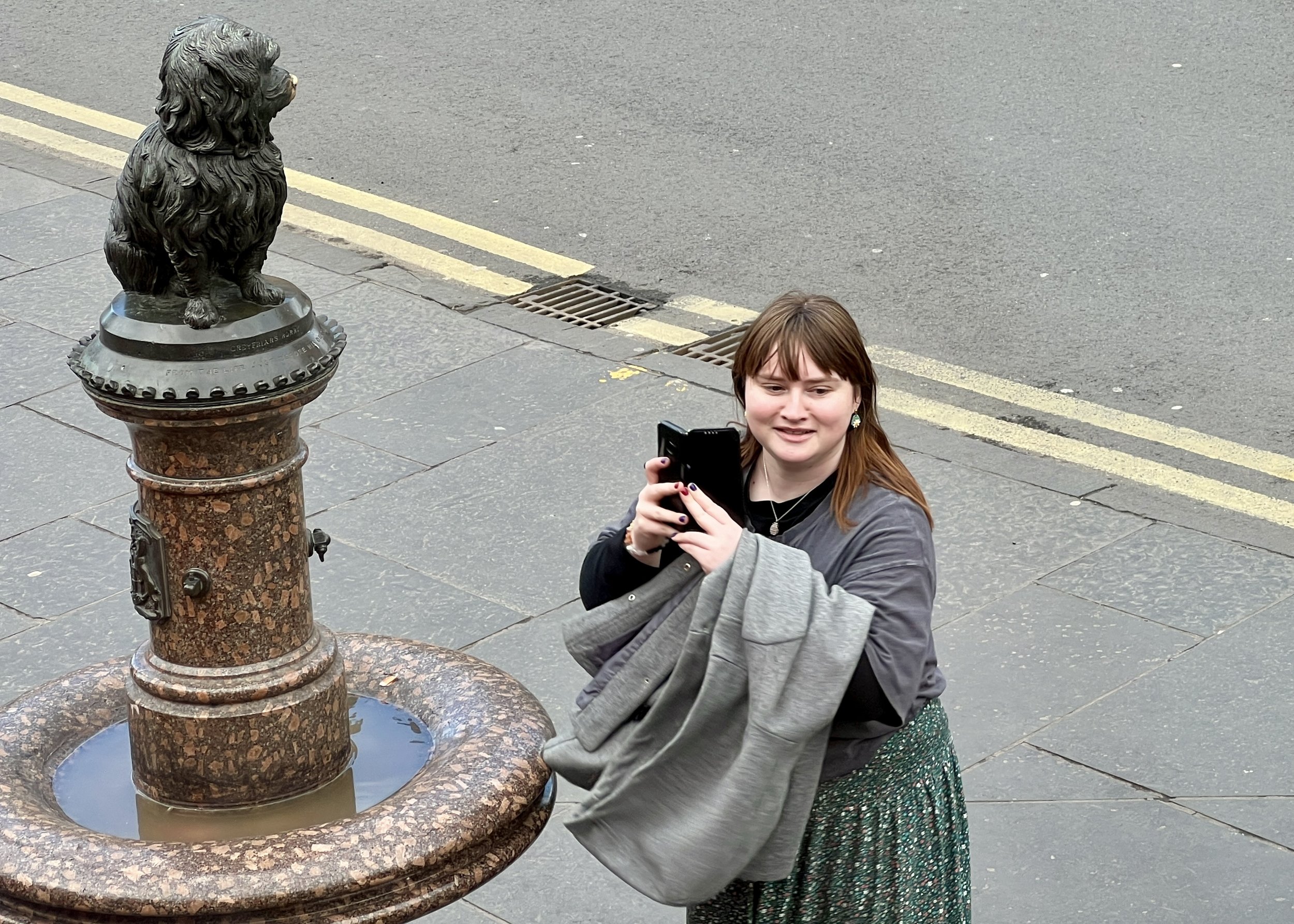  Greyfriars Bobby statue commemorates a famous and loyal dog 