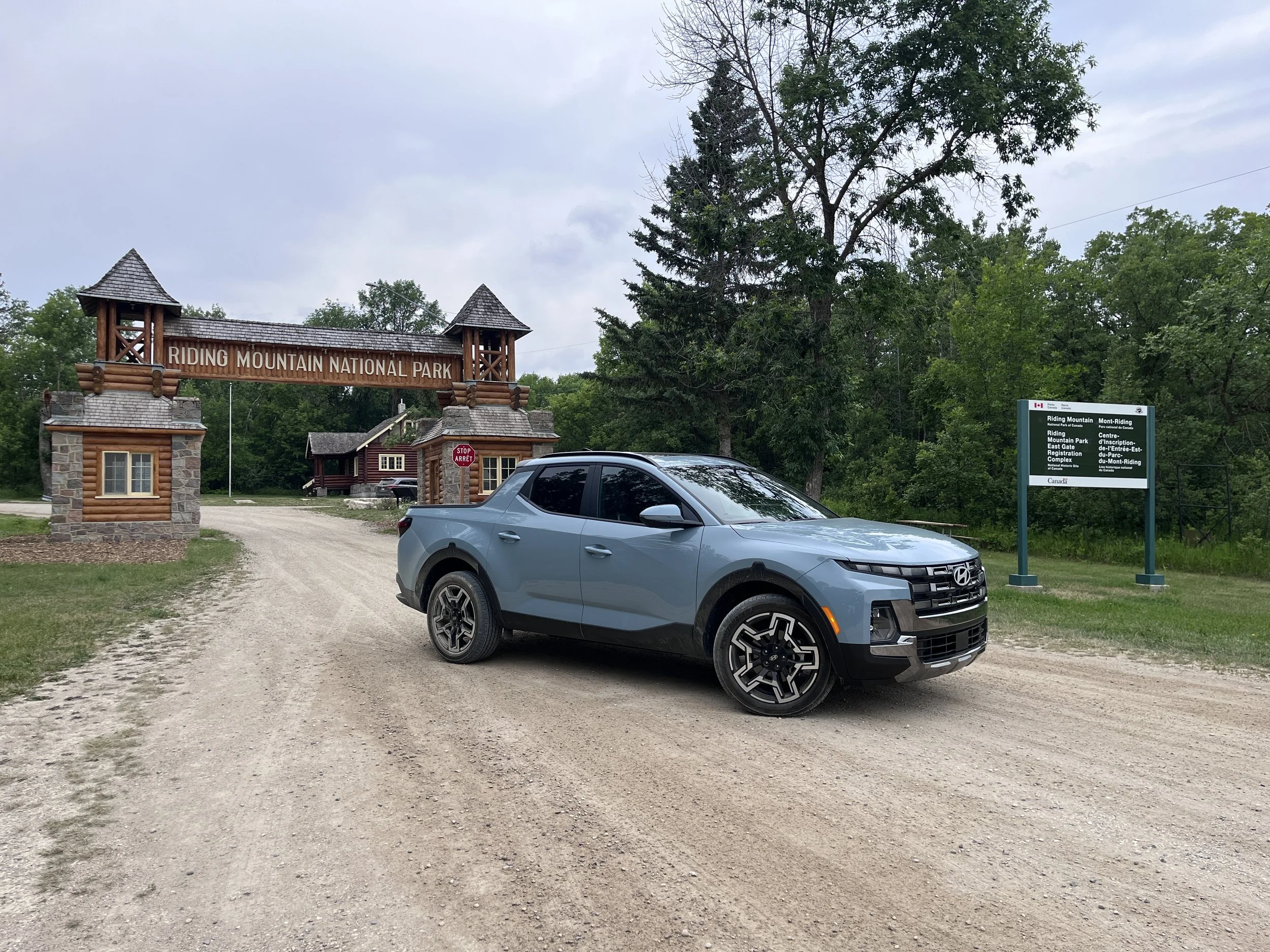 Hyundai Santa Cruz 3.JPG