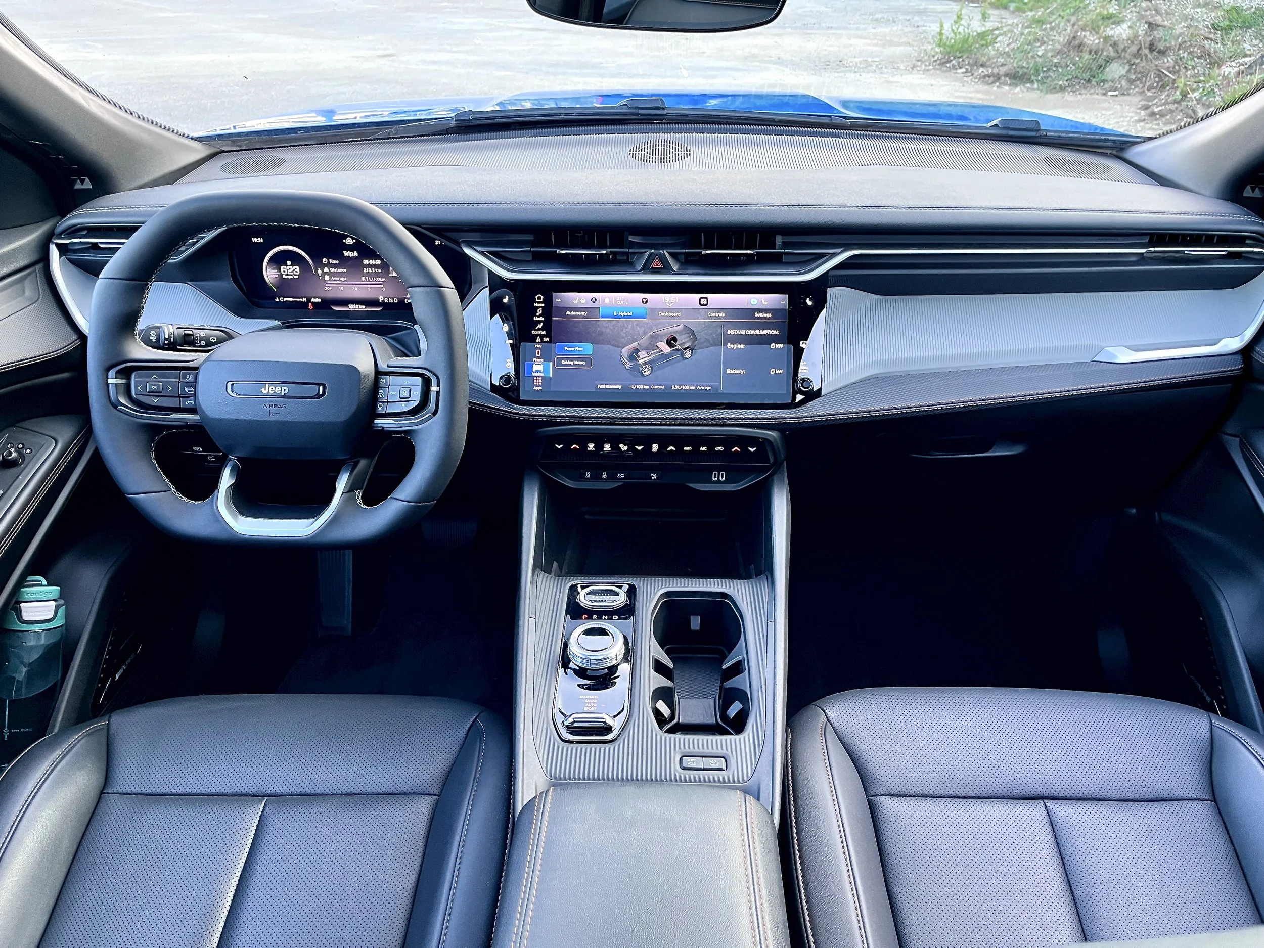 2026 Jeep Cherokee Modern Traveller 9.JPG