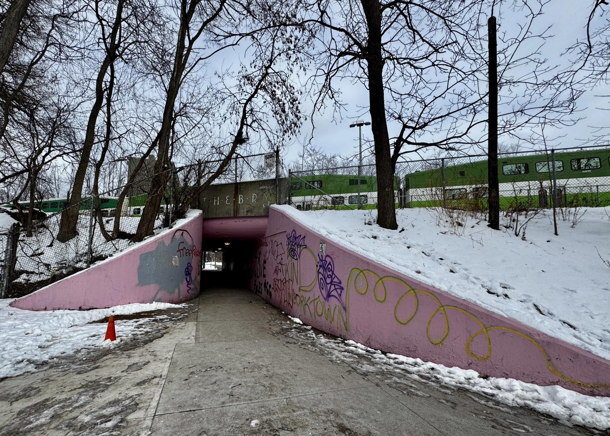 Bain There, Done That: Heated Rivalry Screen Tourism in Hamilton