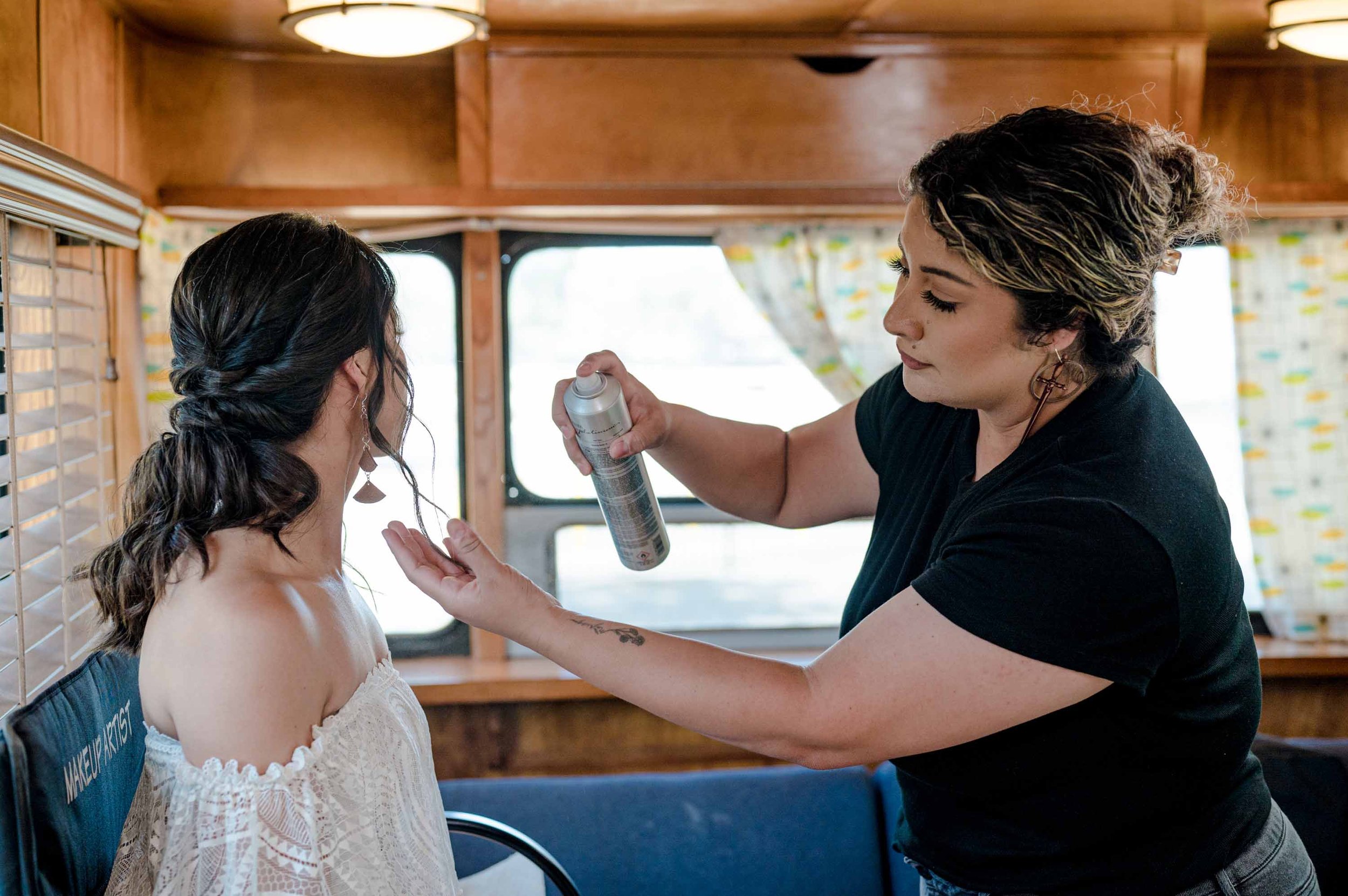 J+S-GettingReady+MairleaCampbellPhotography-37.jpg
