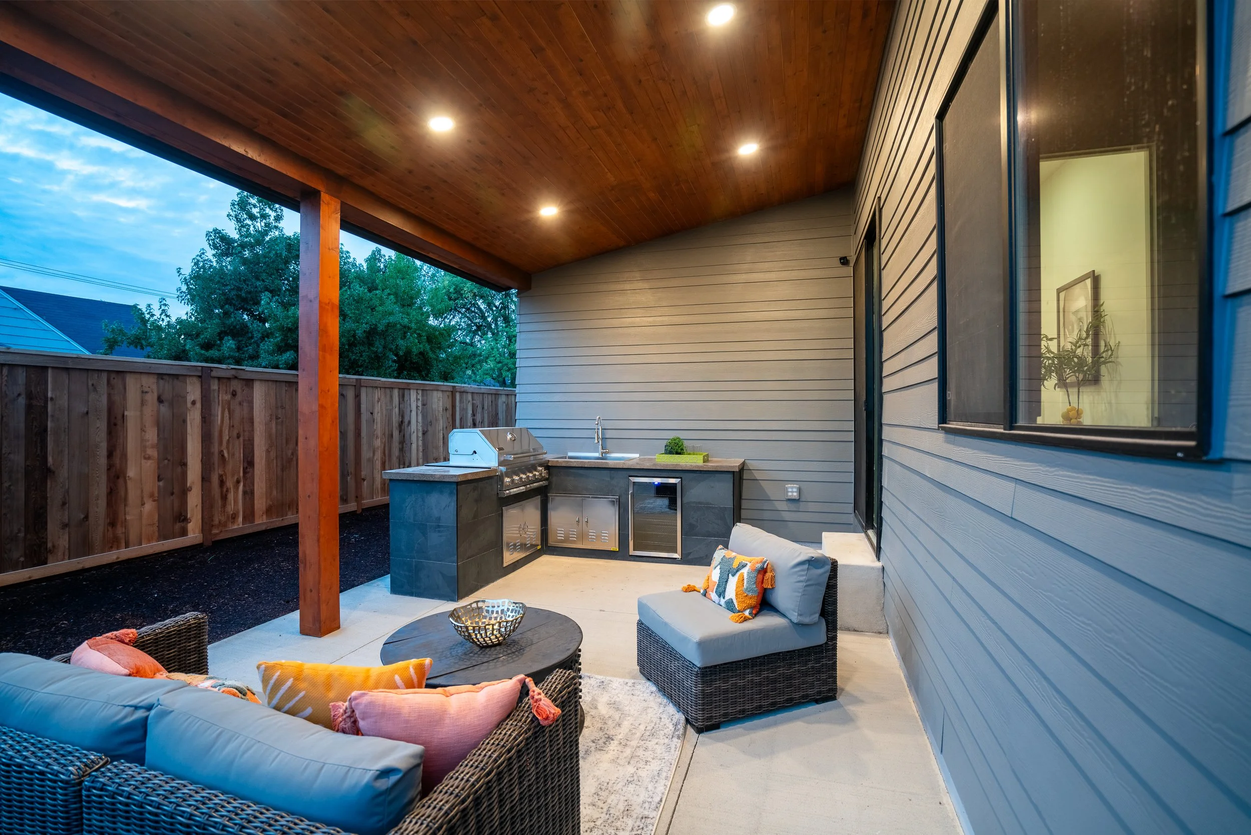 Custom Outdoor Living Spaces
