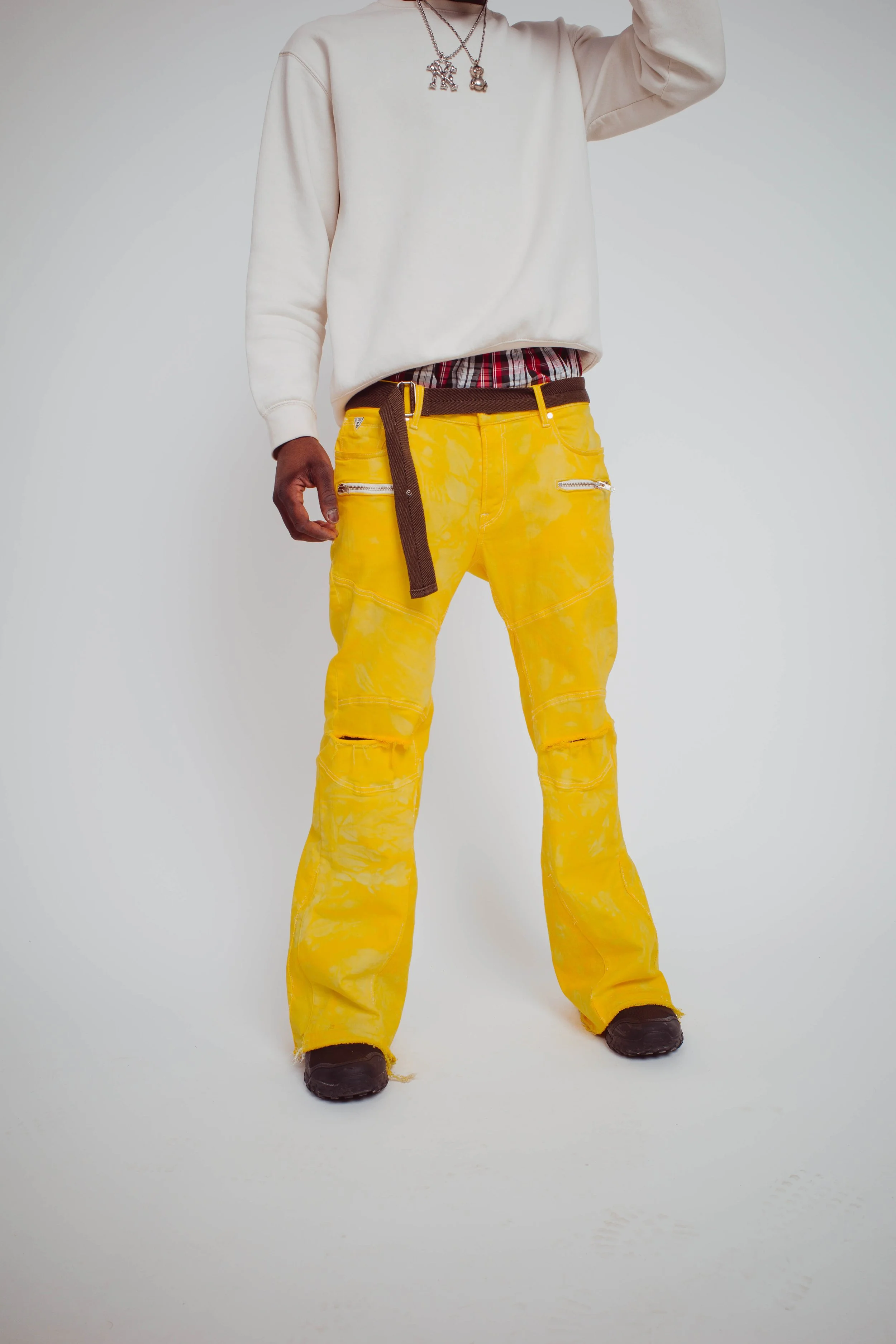 GUESS Flared Yellow Jeans 1.jpeg