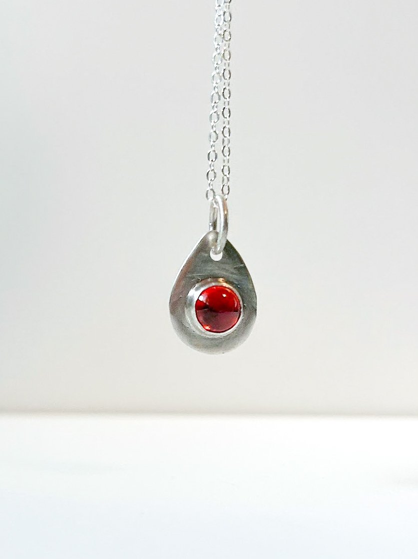 orange_pendant_hanging_edited.jpg