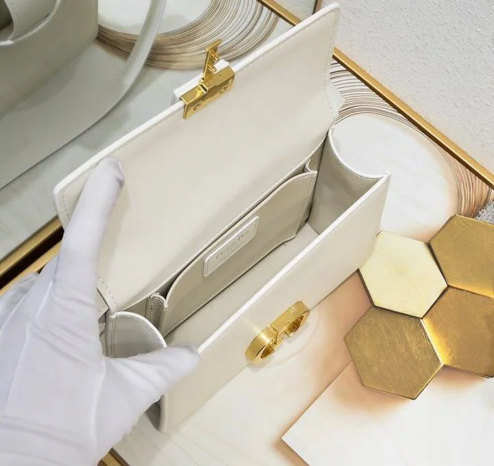 PHOTO-2024-06-09-05-30-01 2.jpg