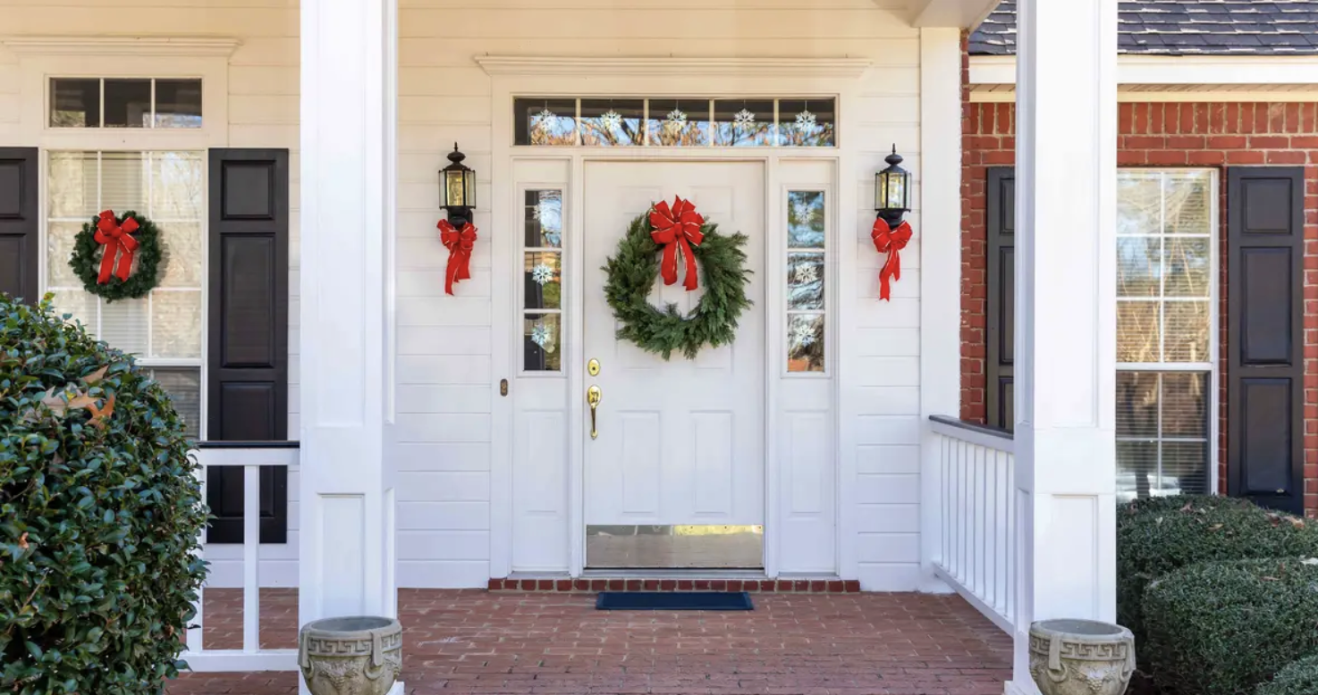 Discover why the holiday season can be the best time to buy a home in San Diego — with the right agent, timing, and strategy.