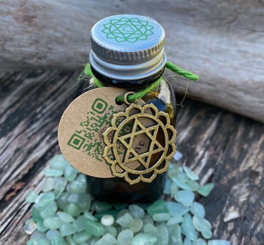 love-heart-opening-hemp-oil-eucalyptus-cacoa-rose-e1633449784501.jpeg