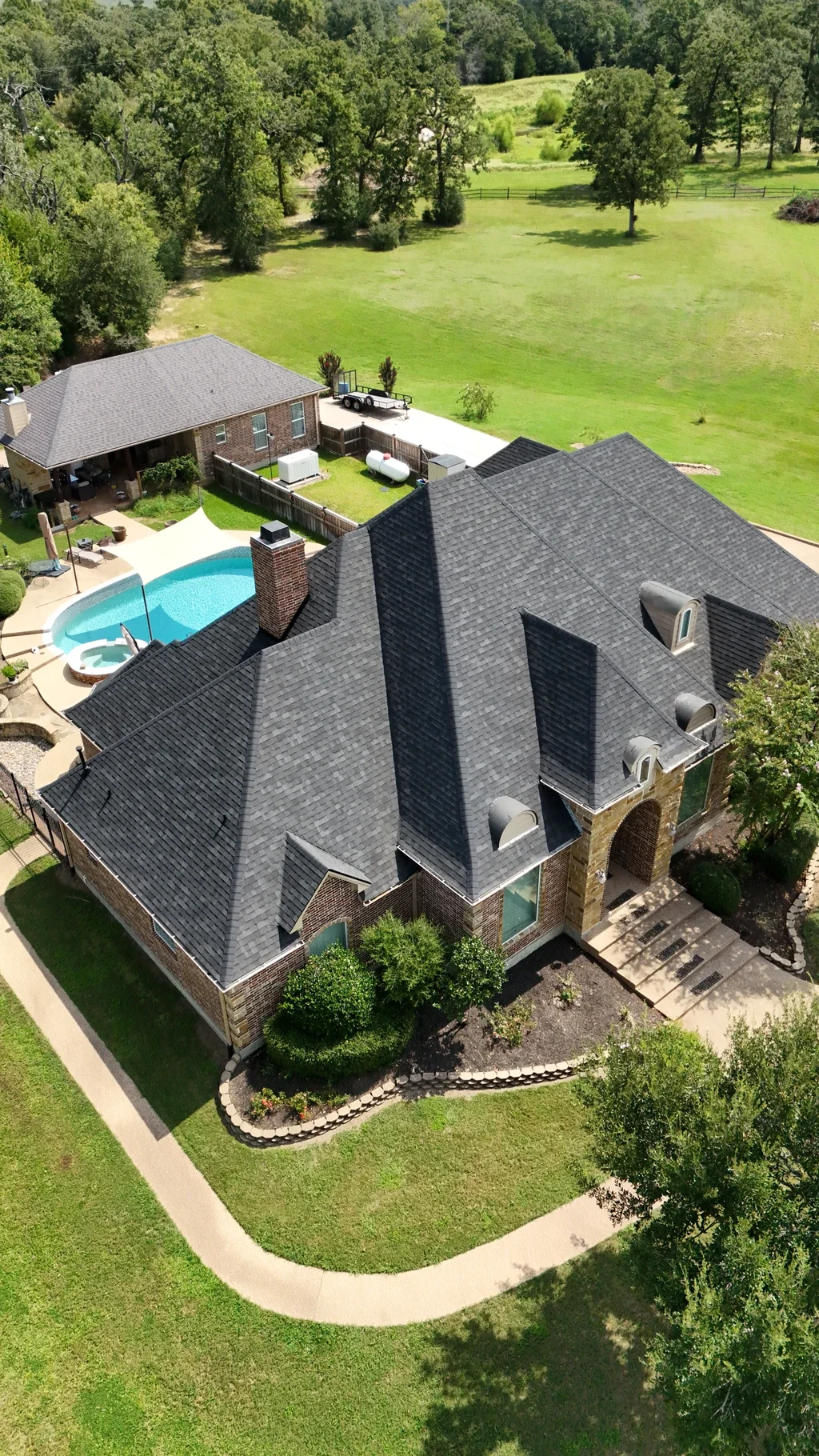 Spartan Construction Charcoal Roof Ohio