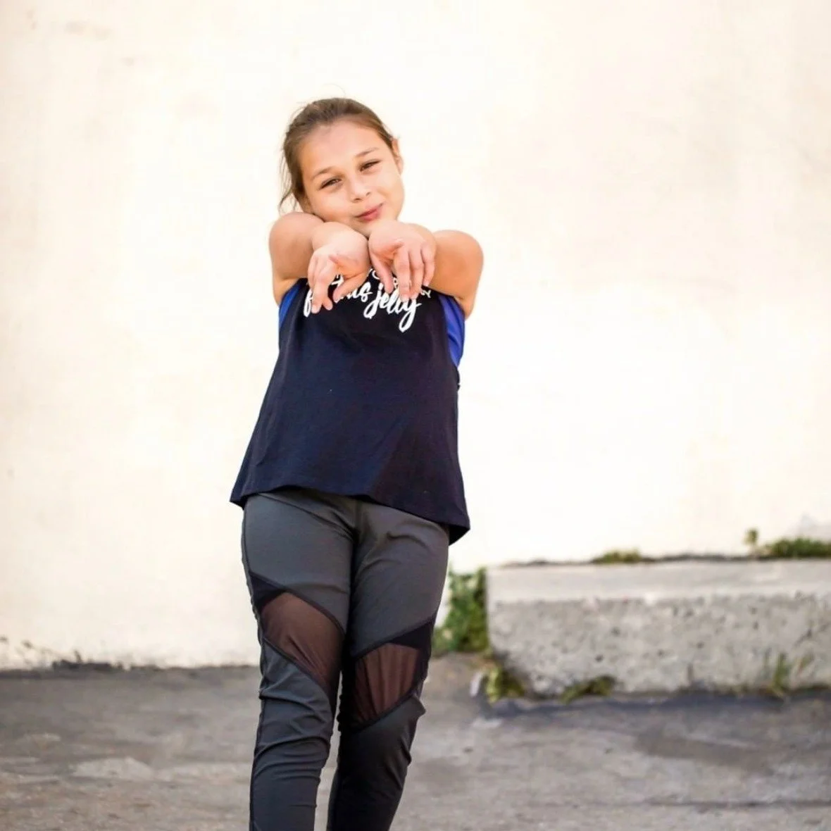 Movemeant Foundation | We empower girls by helping them unlock strength, confidence, & potential within their bodies and mindset.