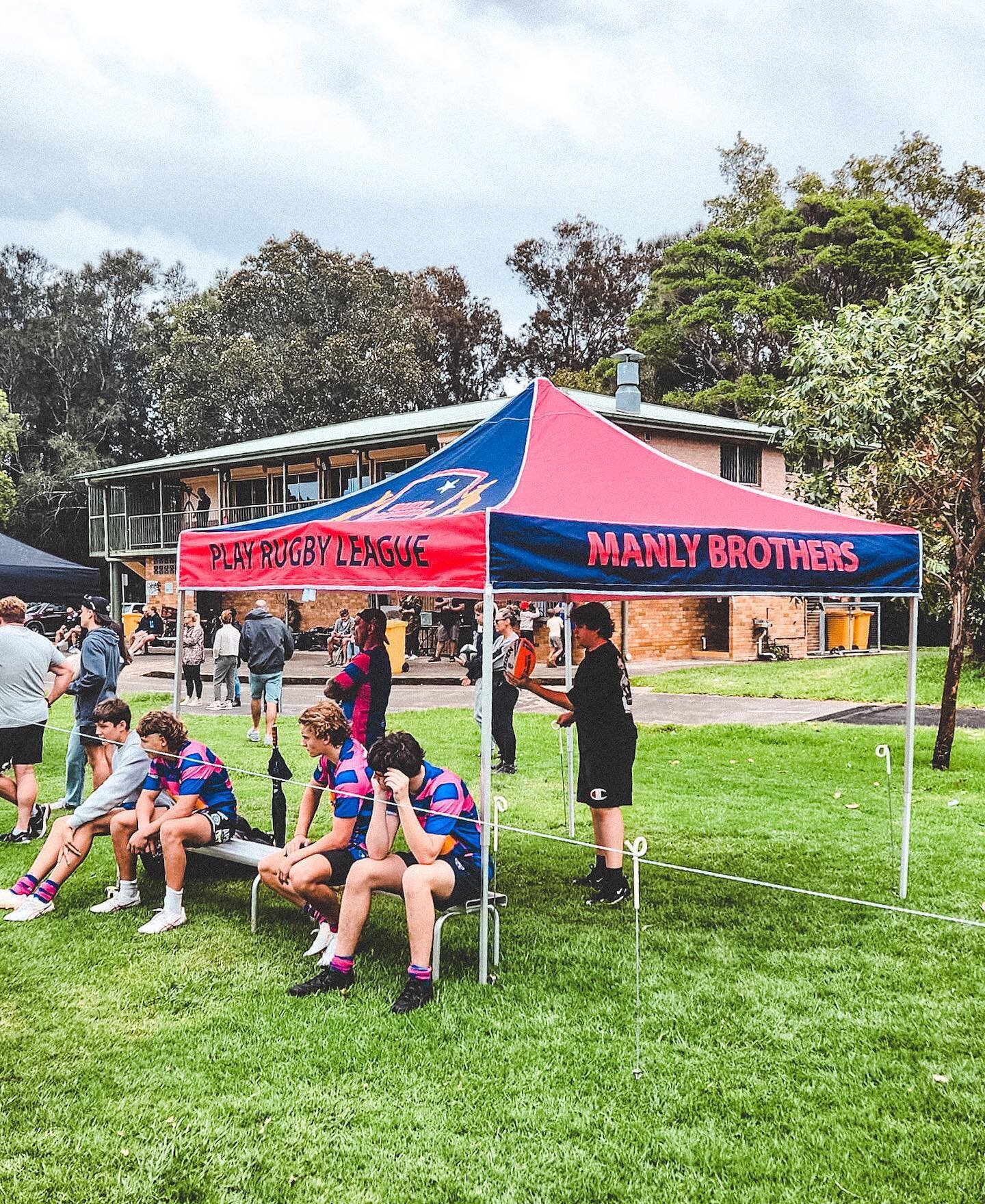 Our brand new MANLY BROTHERS marquee making its first appearance at todays home ground trials. Very timely with todays weather!!! 💦💦