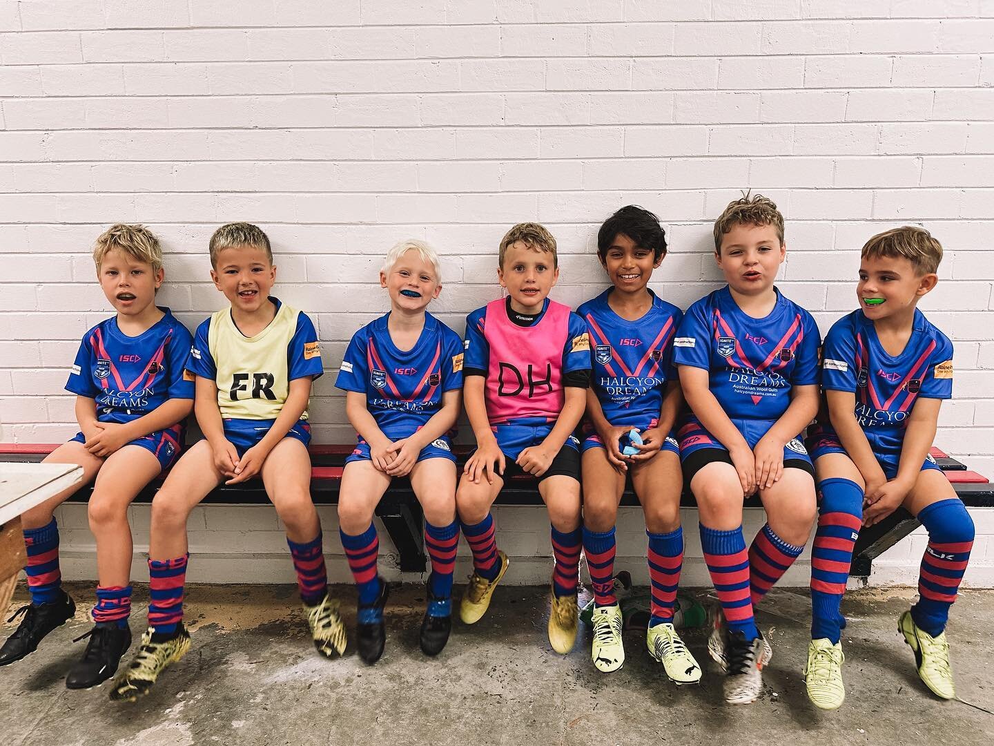 MANLY SEA EAGLES v CRONULLA SHARKS 

Our mighty Under 8&rsquo;s are playing the halftime game at tomorrows @manlyseaeagles vs Cronulla game at Brooky. 

Make sure you come down and cheer them on for anyone going down to watch. 💙💙

CLUB SPONSOR
@hal