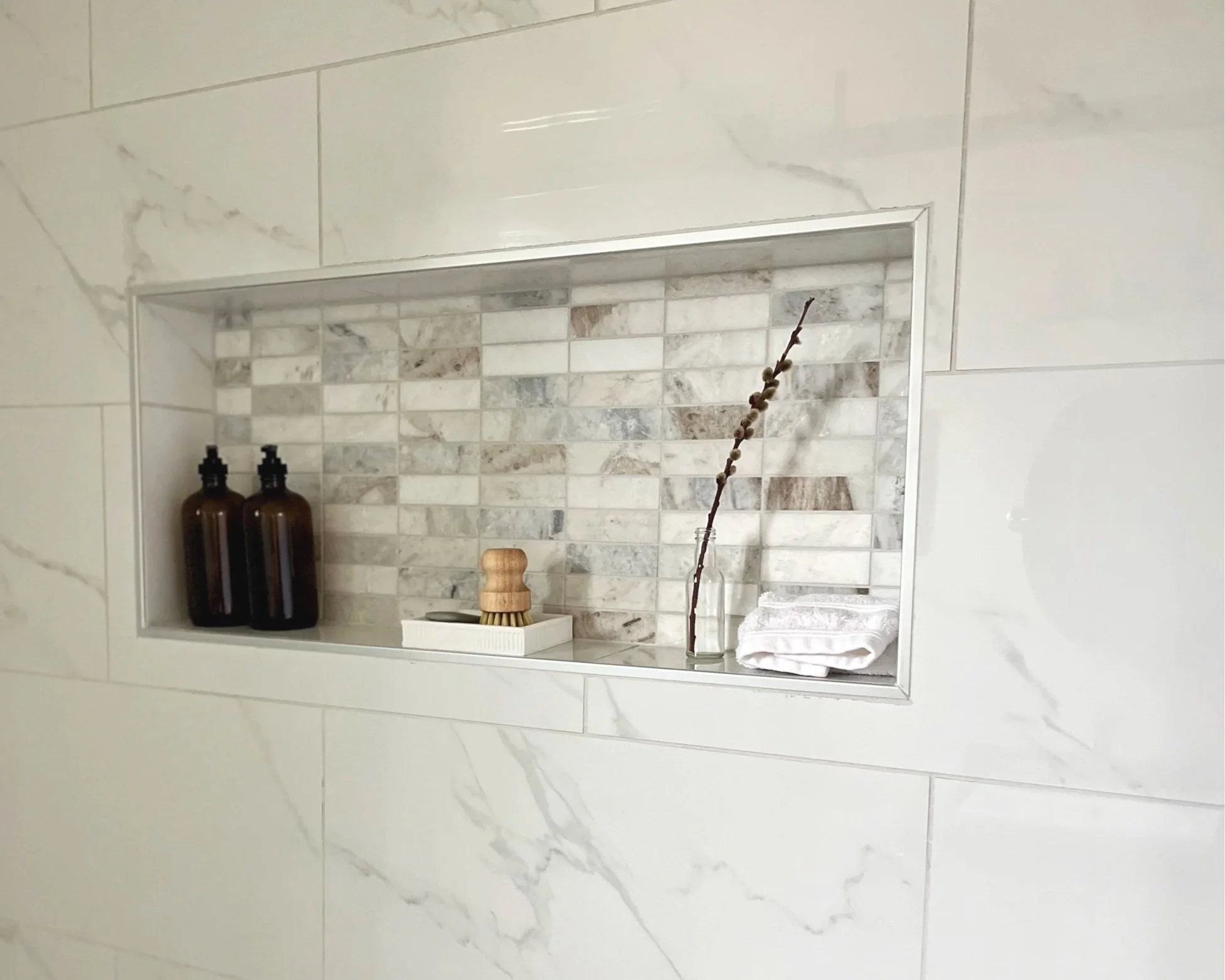old-soul-bath-century-home-shower-niche-grandbend.jpg