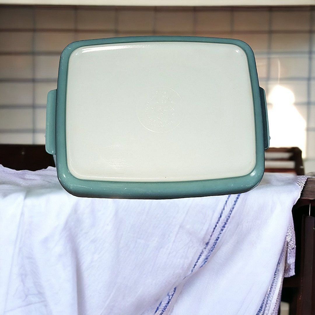 1950 Vintage Pyrex Heinz Promo 507-B Green/Turquoise Baking Dish, 9x7'