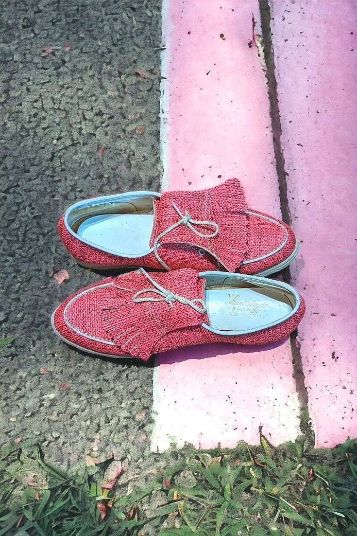 1970 Vintage Ben Hogan Women's Pink & White Tweed Kiltie Golf Shoes Size 7M/7.5 by Stone-Tarlow Shoe Co.