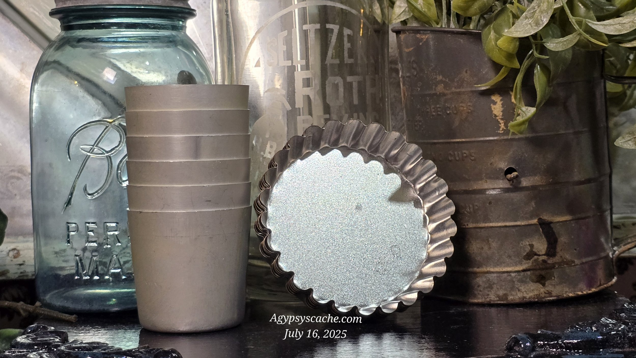 Metal Baking Cup and Tart Pans with Scalloped Edges, Set of 12