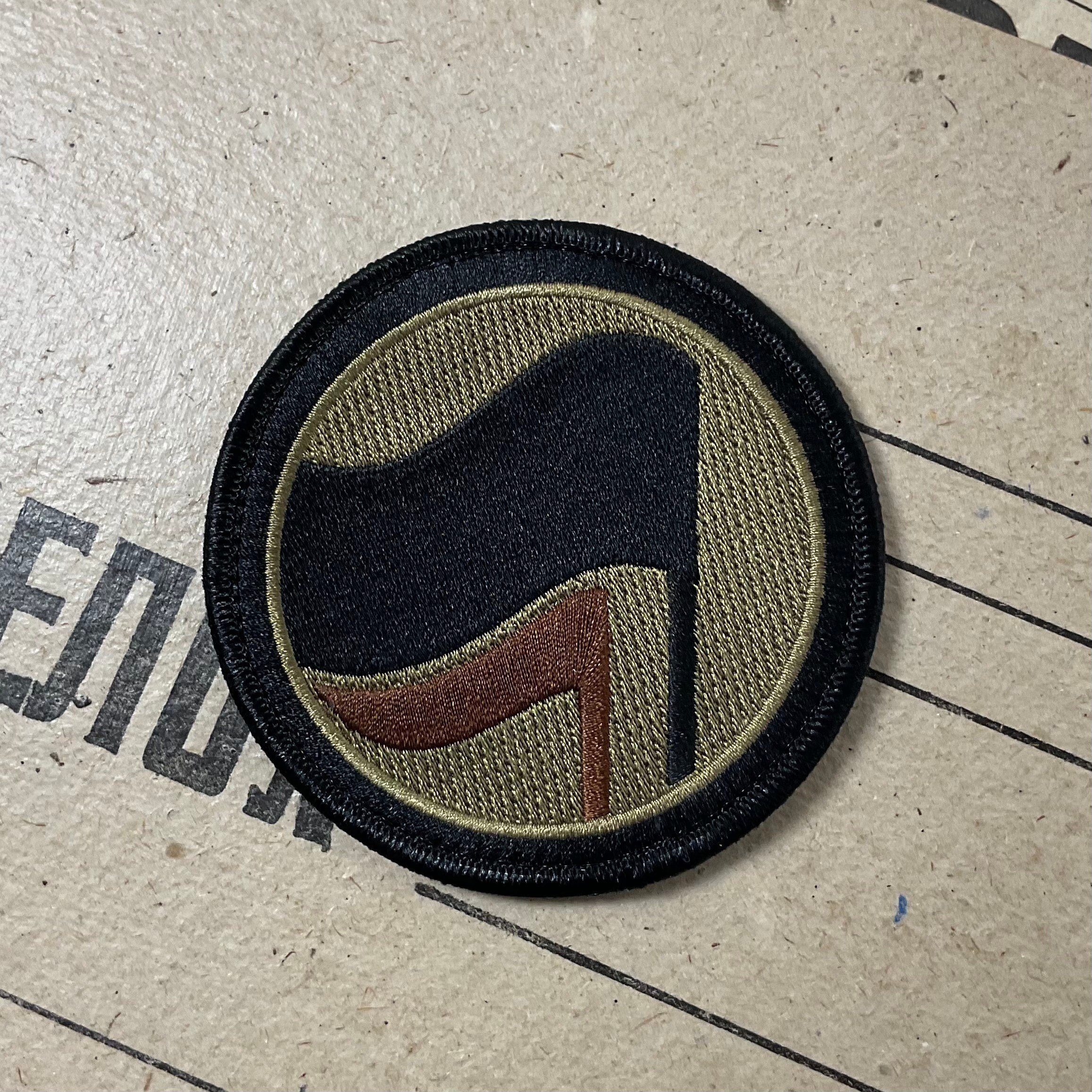 https://i.etsystatic.com/7153363/r/il/a0573a/3923384004/il_fullxfull.3923384004_hkh5.jpg