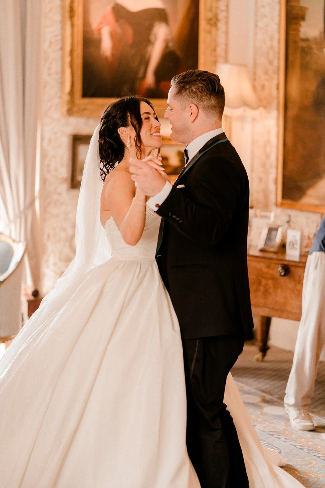 MARGARET & TJ PREVIEWS-300547.jpg