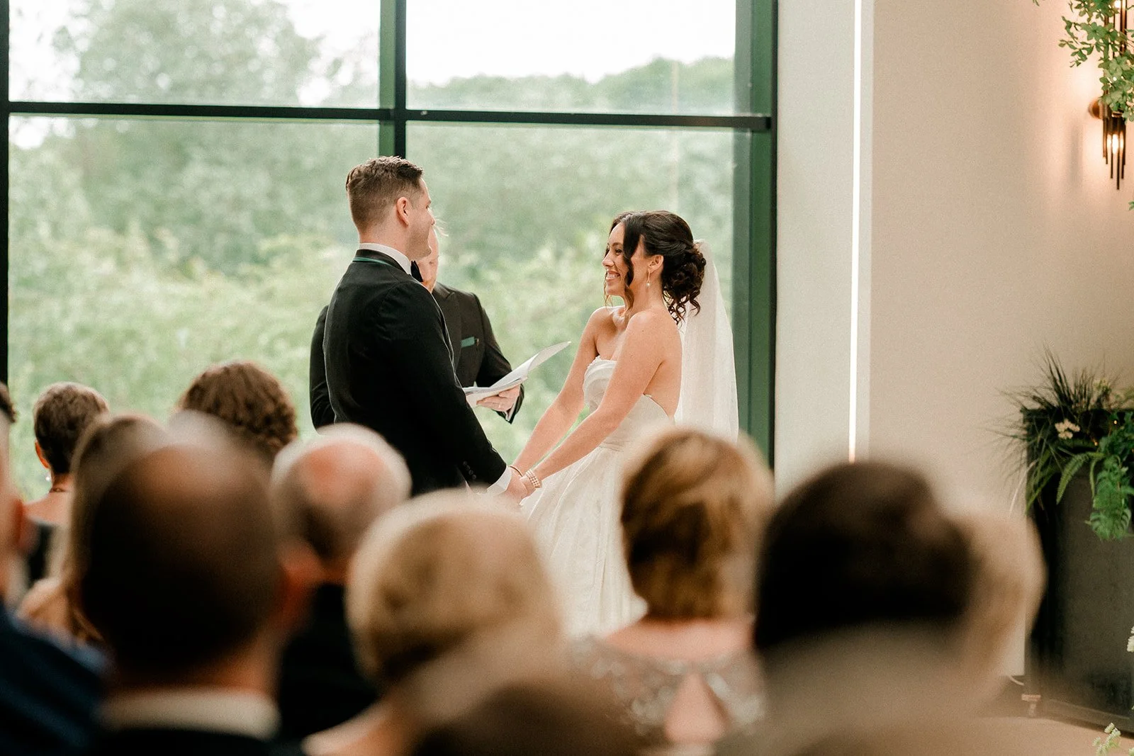 MARGARET & TJ PREVIEWS-203957.jpg