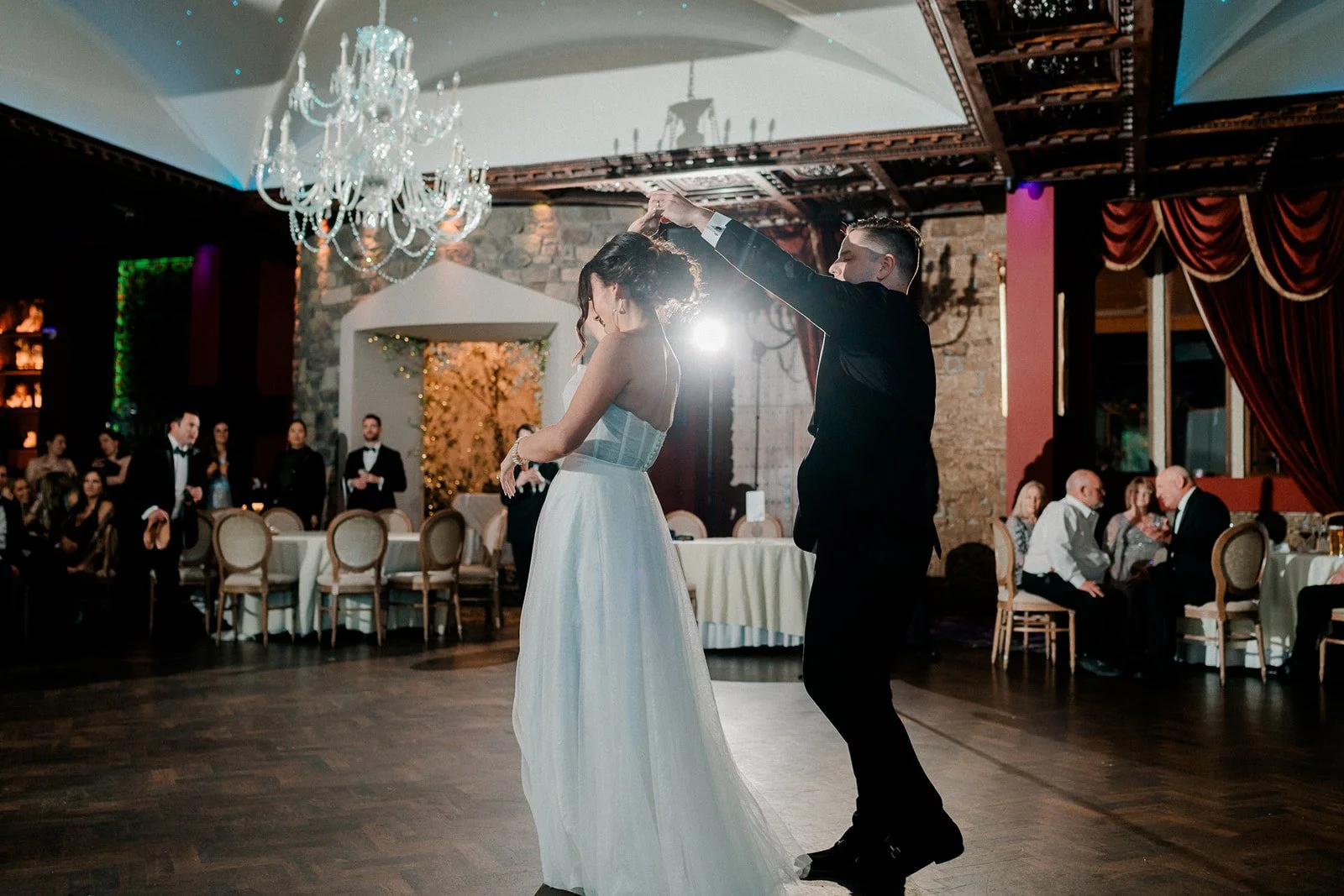 MARGARET & TJ PREVIEWS-05966.jpg