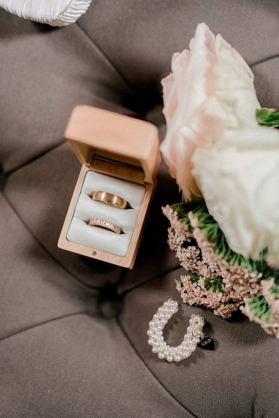 MARGARET & TJ PREVIEWS-300020.jpg