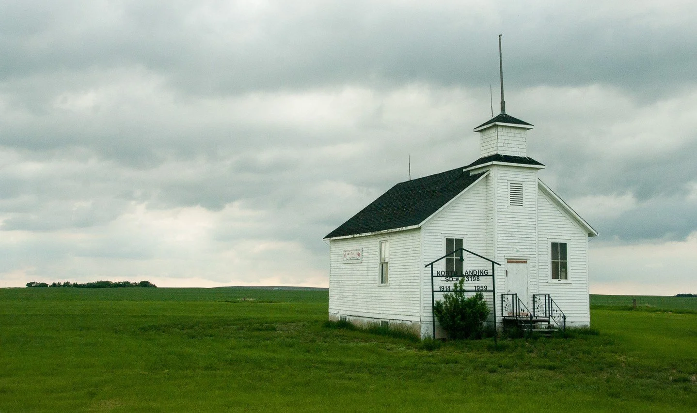 The One Room Schoolhouse - Stan Hingston - RoPC / Outing - Digital Image 2024 Competition - 3rd Place

A solitary white schoolhouse under a dramatic overcast sky in the vast prairie.

#prpacanada #photography #prairies #prpa
