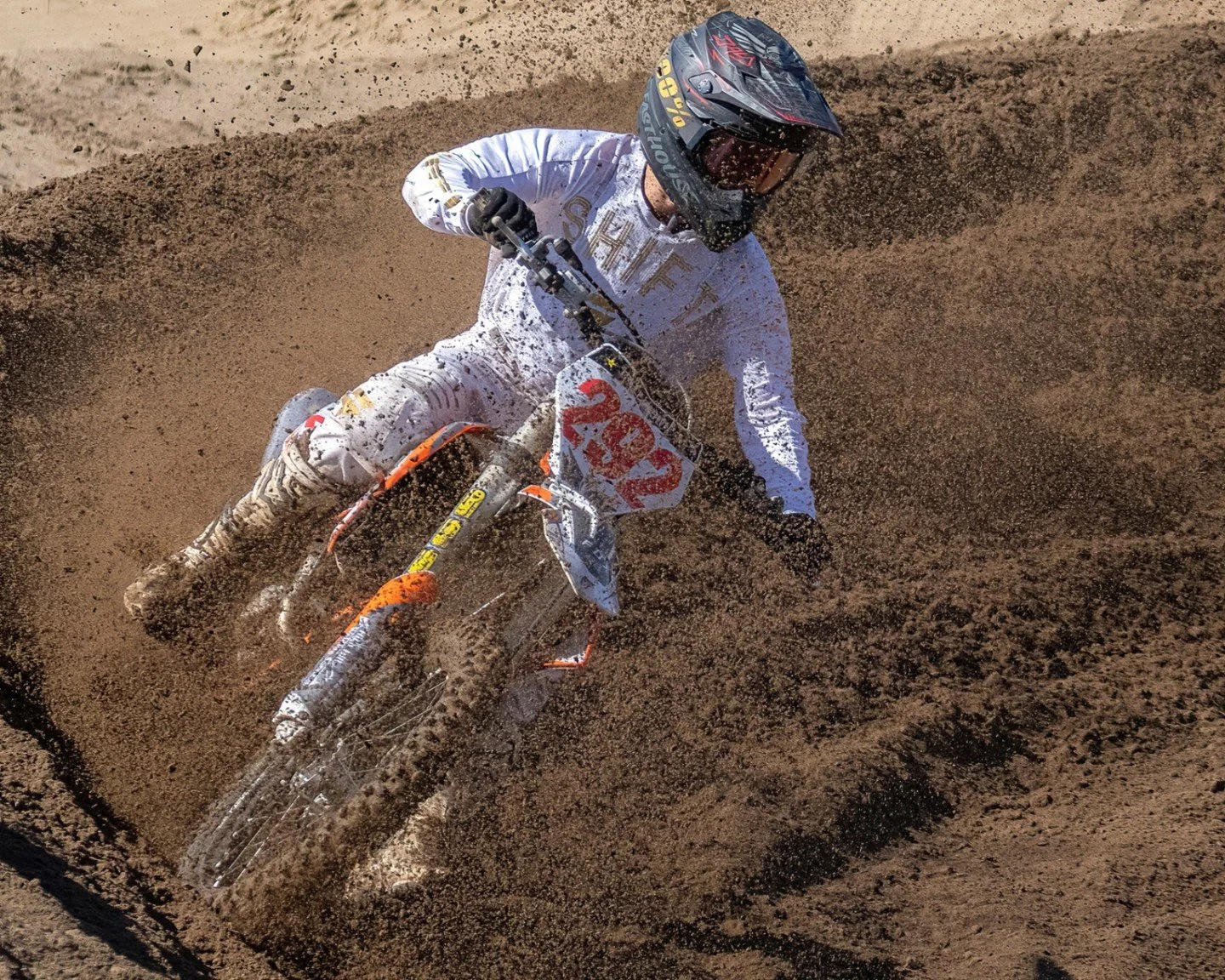 Taking the Curve - Cathleen Mewis - Sports in Action 2024 Competition - 2nd Place.

#prpa #prpacanada #motocross #action #sportsphotography