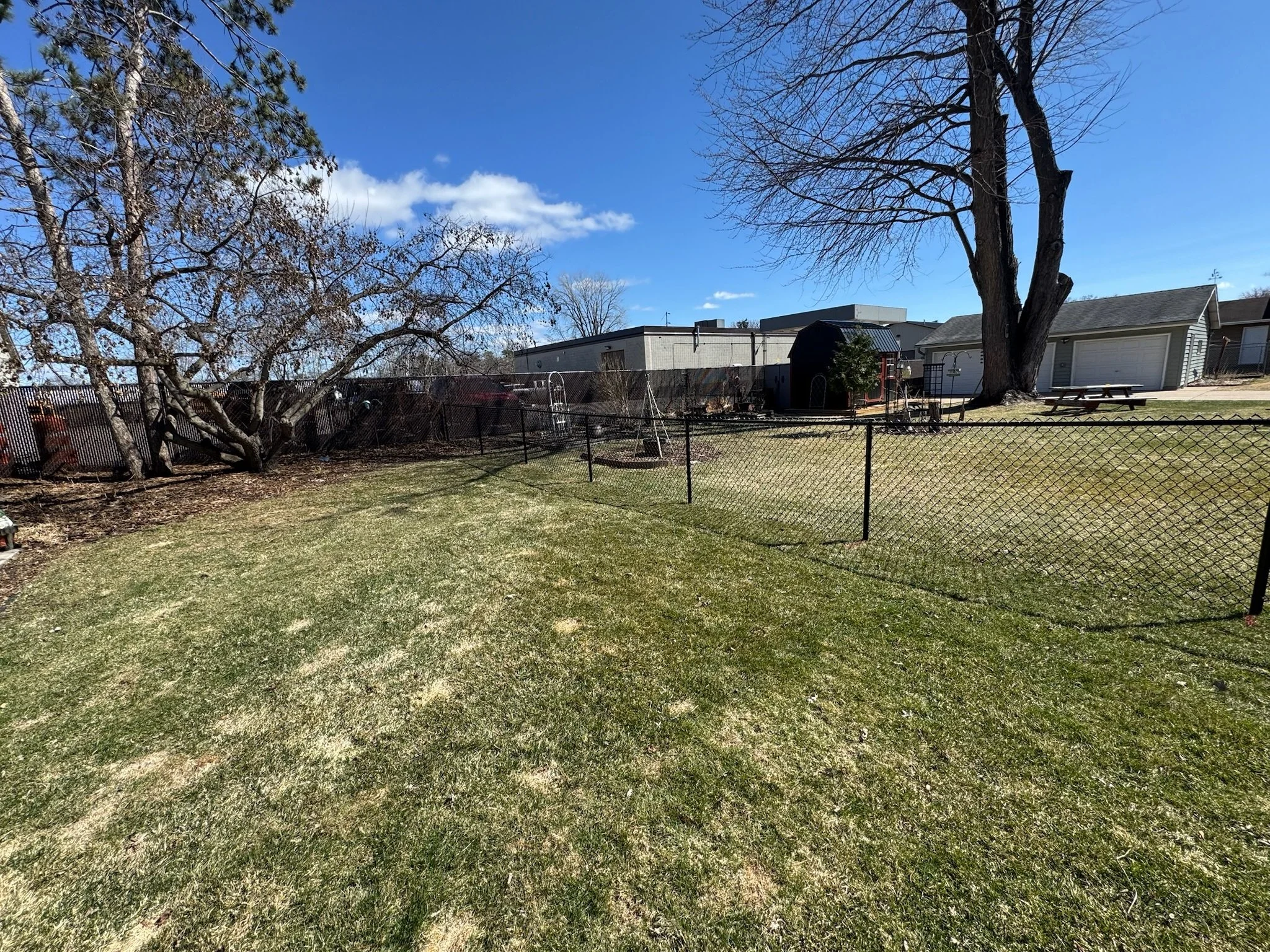 Chain Link Fence Installation Process in Minneapolis: Step-by-Step From Ground Prep to Tensioning