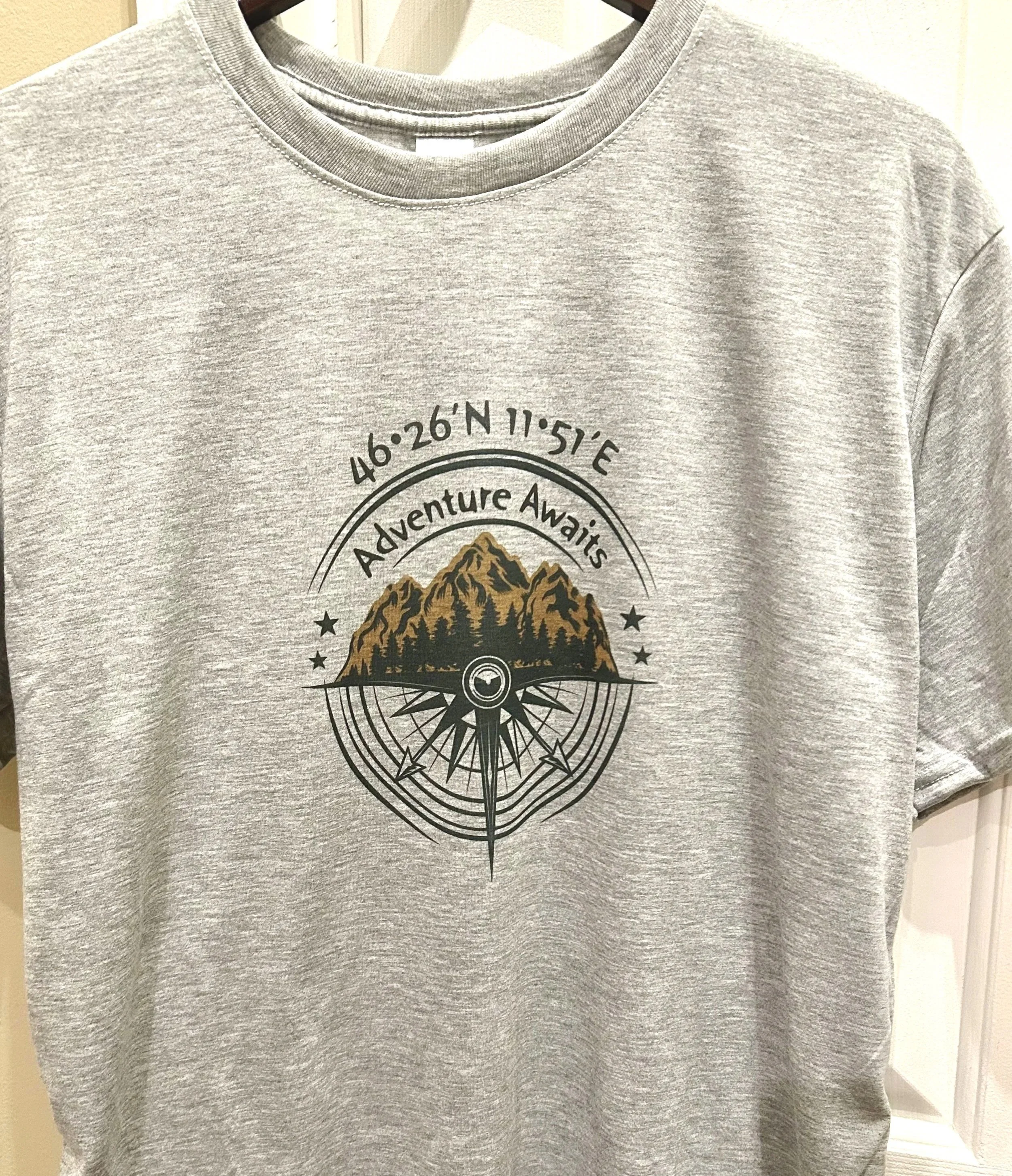 T-Shirt%2BGray%2B-%2BAdventure%2BAwaits%2B%25281%2529.jpg