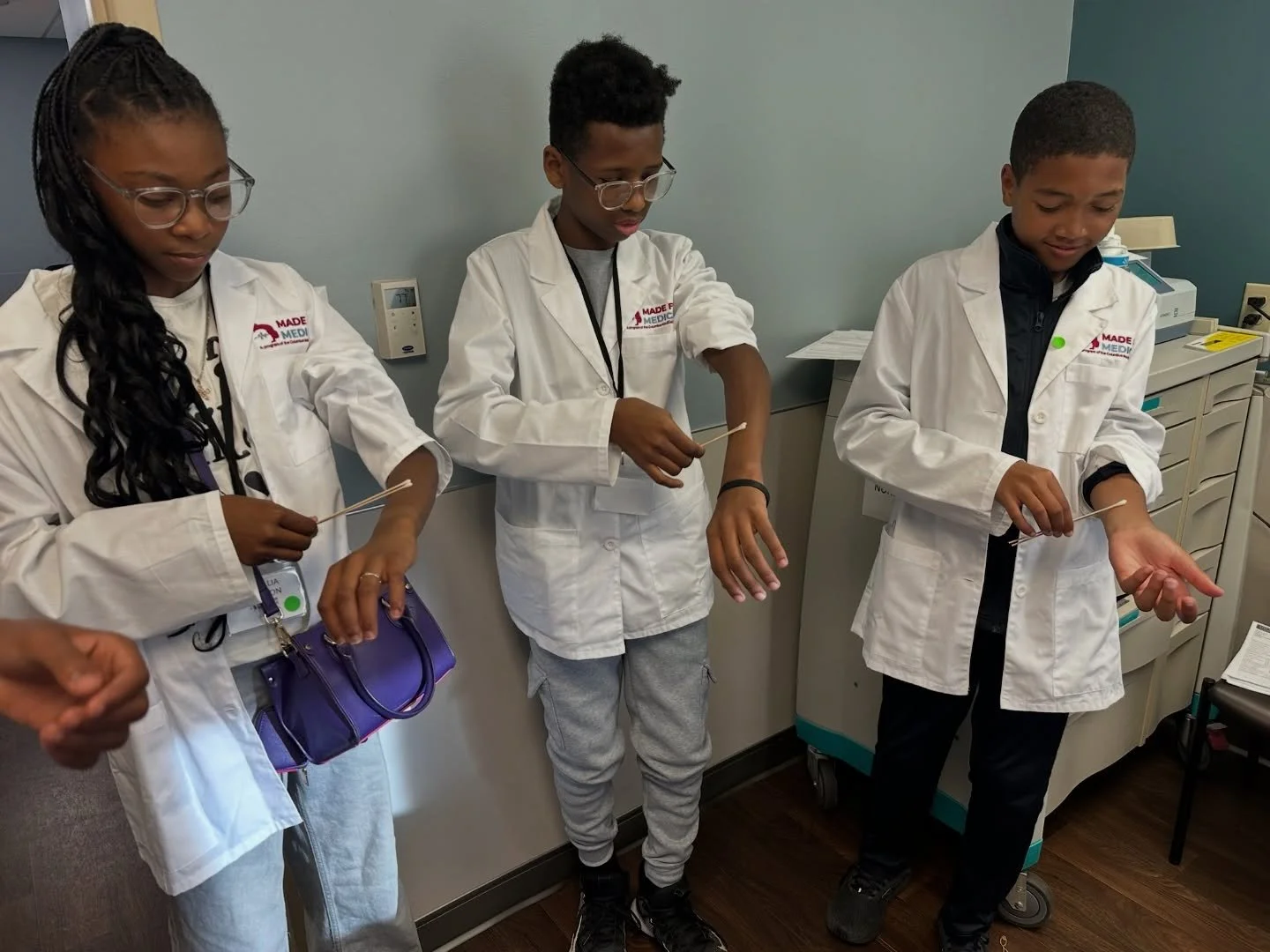 🫂 It takes a community to make a doctor.

Our students learn how to rely on and support one another. 

Years from now, when they&rsquo;re in medical school, they&rsquo;ll know who to call. The journey is not easy. We&rsquo;re making sure they have t