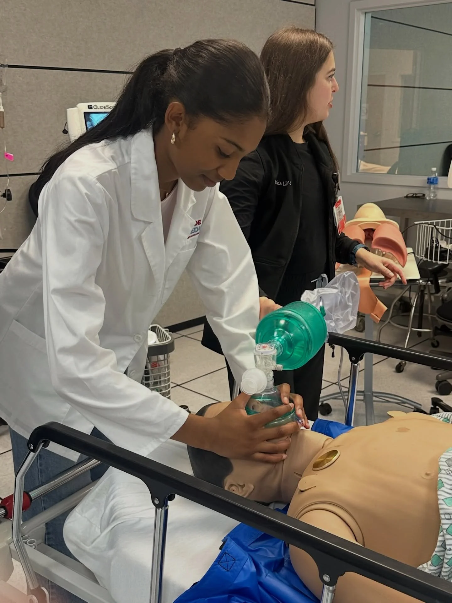 It&rsquo;s the growth for us! 🙌🏽

Every session.
Every lesson.
Our students are getting more comfortable with the tools, knowledge and capacity it takes to become a doctor.

#MadeForMedicine #WhatADoctorLooksLike #RepresentationMatters