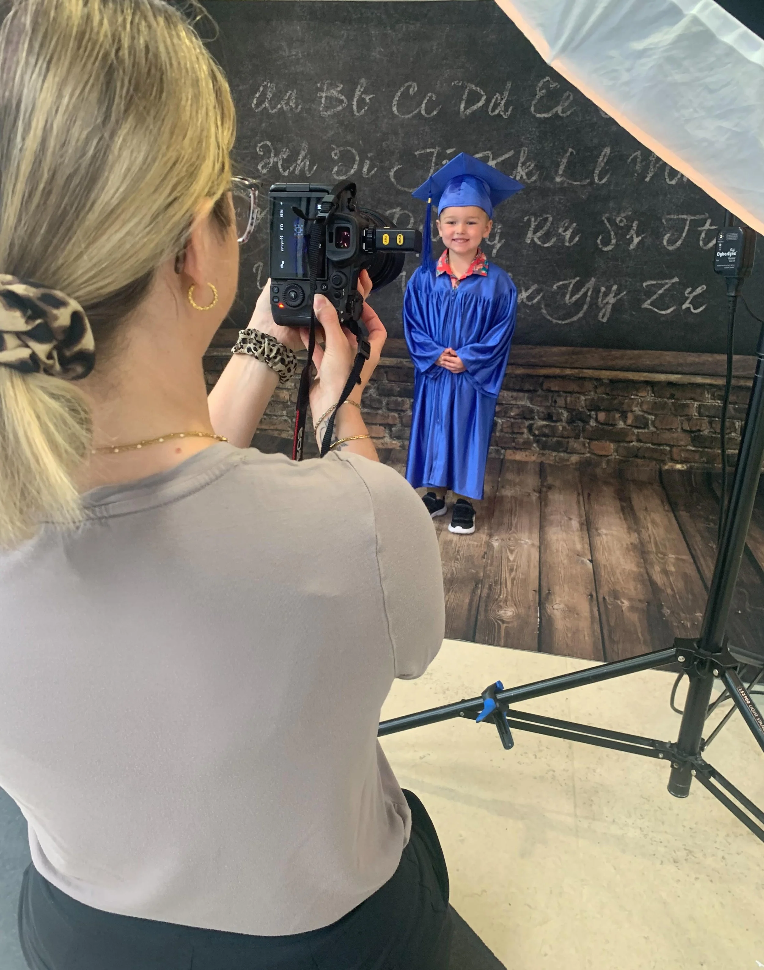 It&rsquo;s Graduation Picture day!! @carriejamesphotography