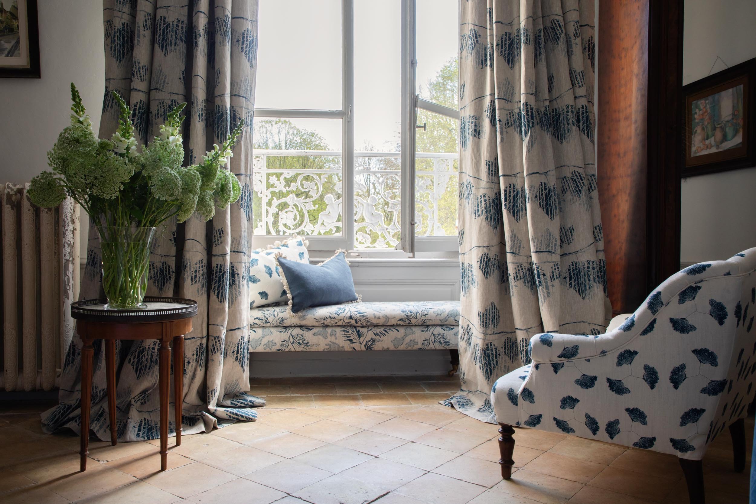 Vivre Le Rêve’ Collection, a French inspired range of pure linen fabrics by designer Zoe Glencross -10.jpg