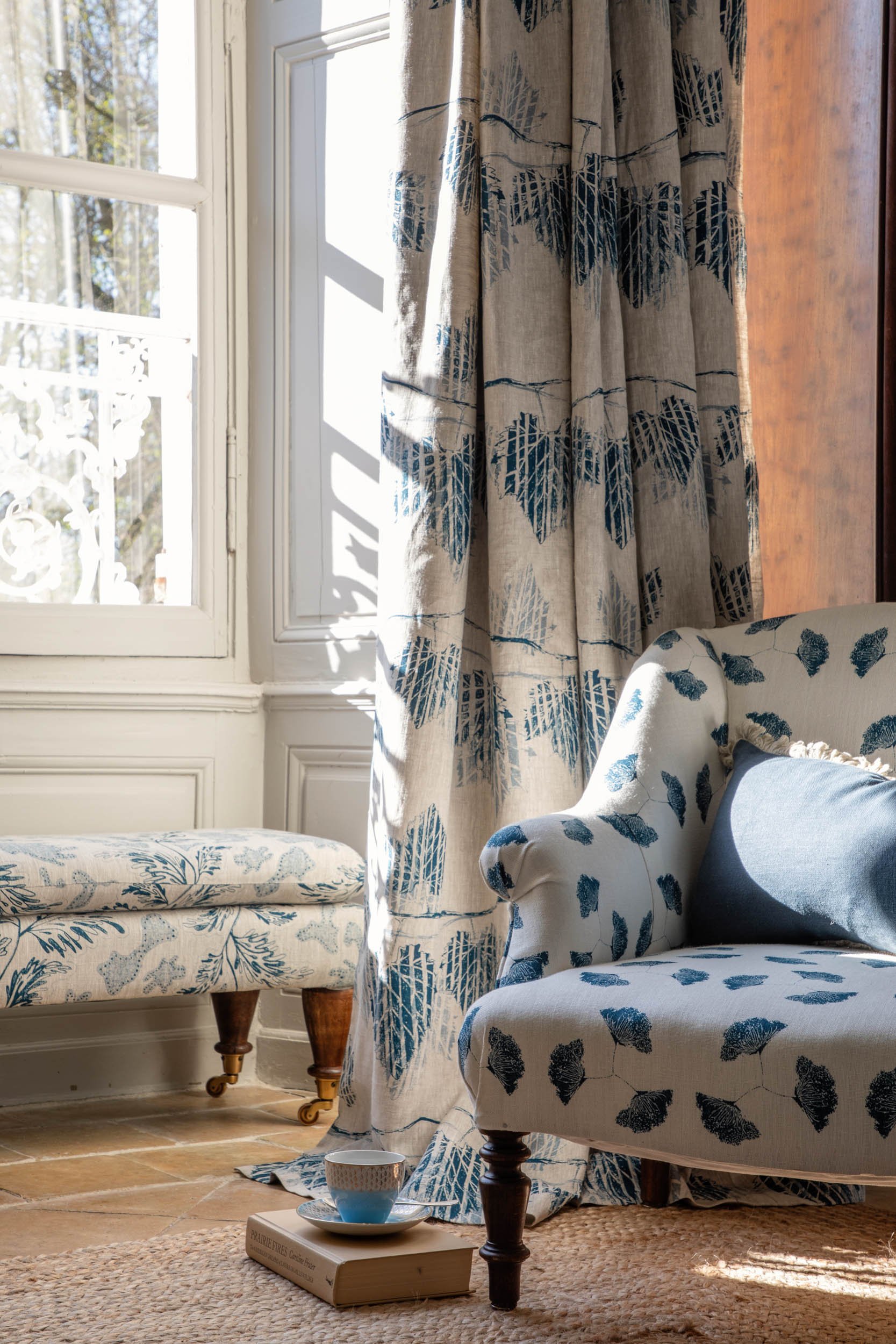 Vivre Le Rêve’ Collection, a French inspired range of pure linen fabrics by designer Zoe Glencross -15.jpg