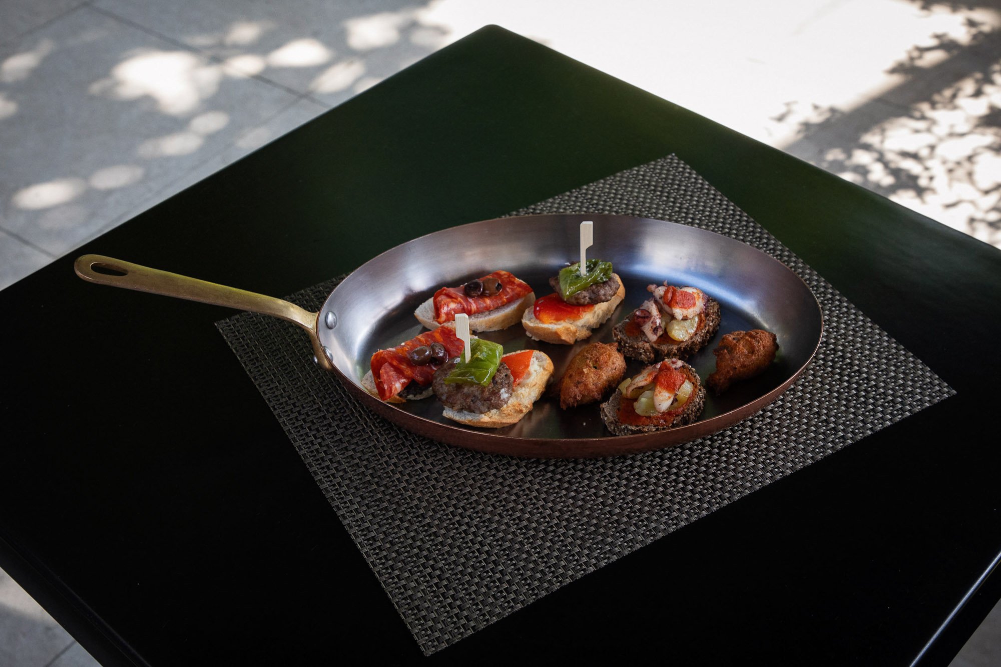 Frying pan with a selction of canapés.jpg