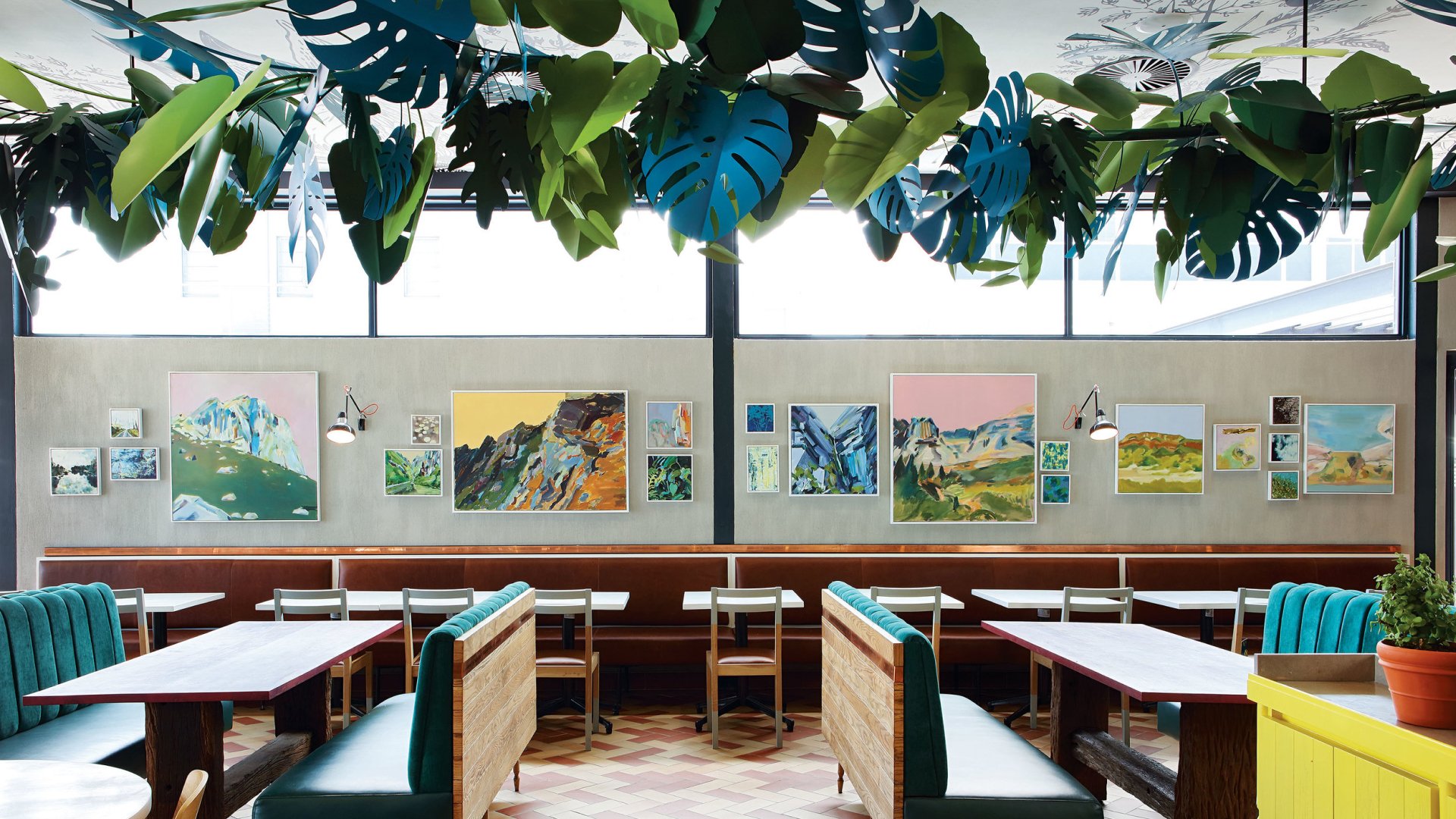 Nandos Savoy Hesse Kleinloog Interiors Made Individual nandos-savoy-hesse-kleinloog-interiors-made-individual