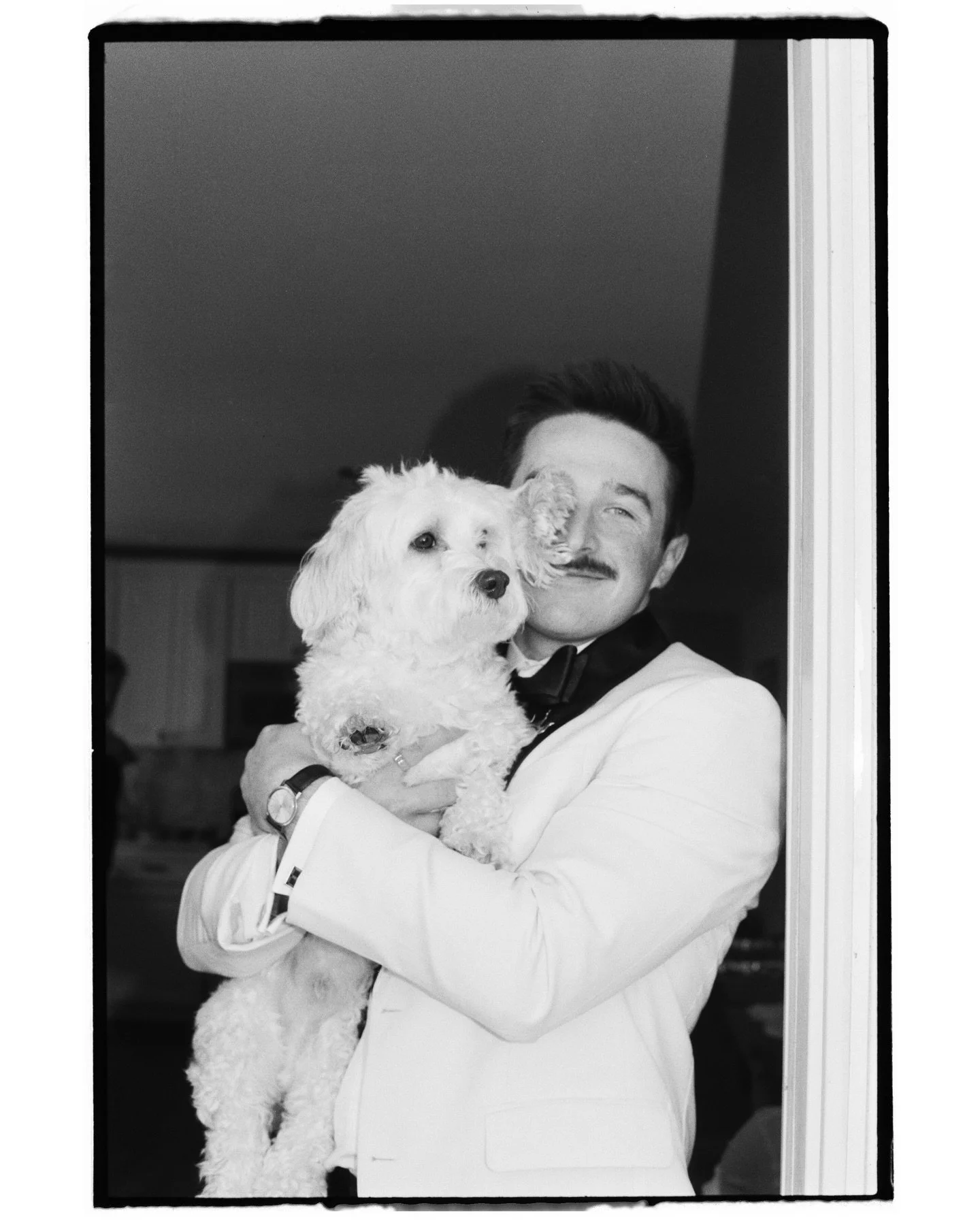 Not enough dogs (or boys!) on this feed&mdash; so please enjoy one of my favorite shots from this sweet November wedding. 

#filmisnotdead #bringyourdogtoyourwedding #ormaybedontactually #filmphotography