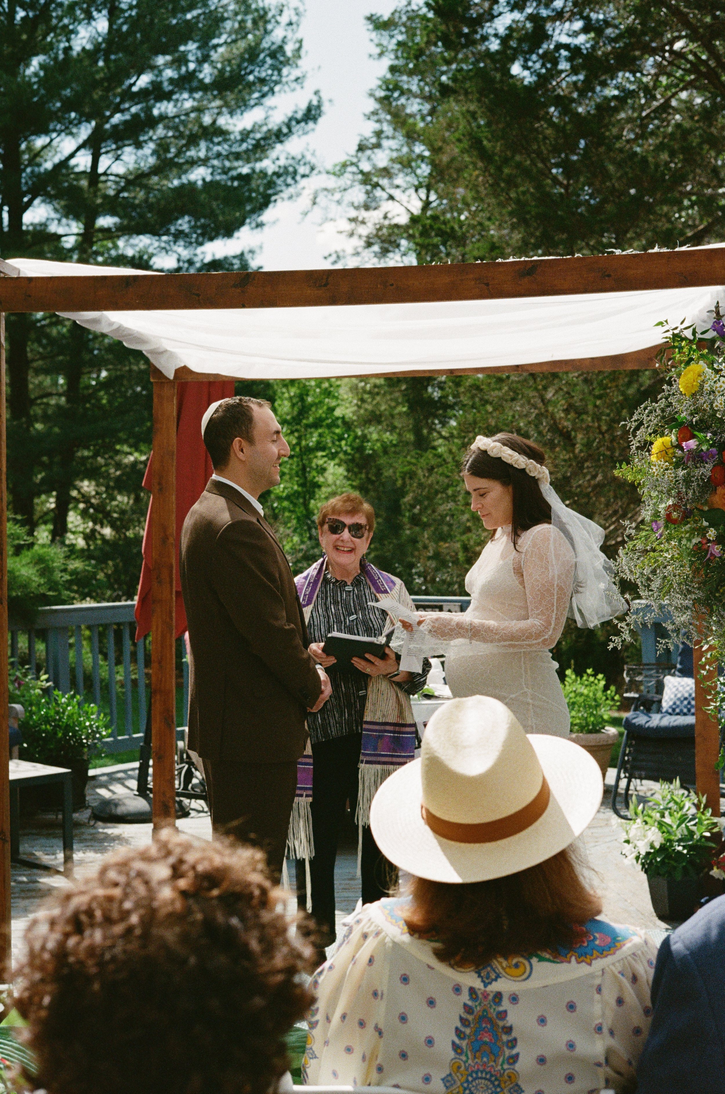 intimate_home_elopement_inspired_by_father_of_the_bride-1-17.jpg