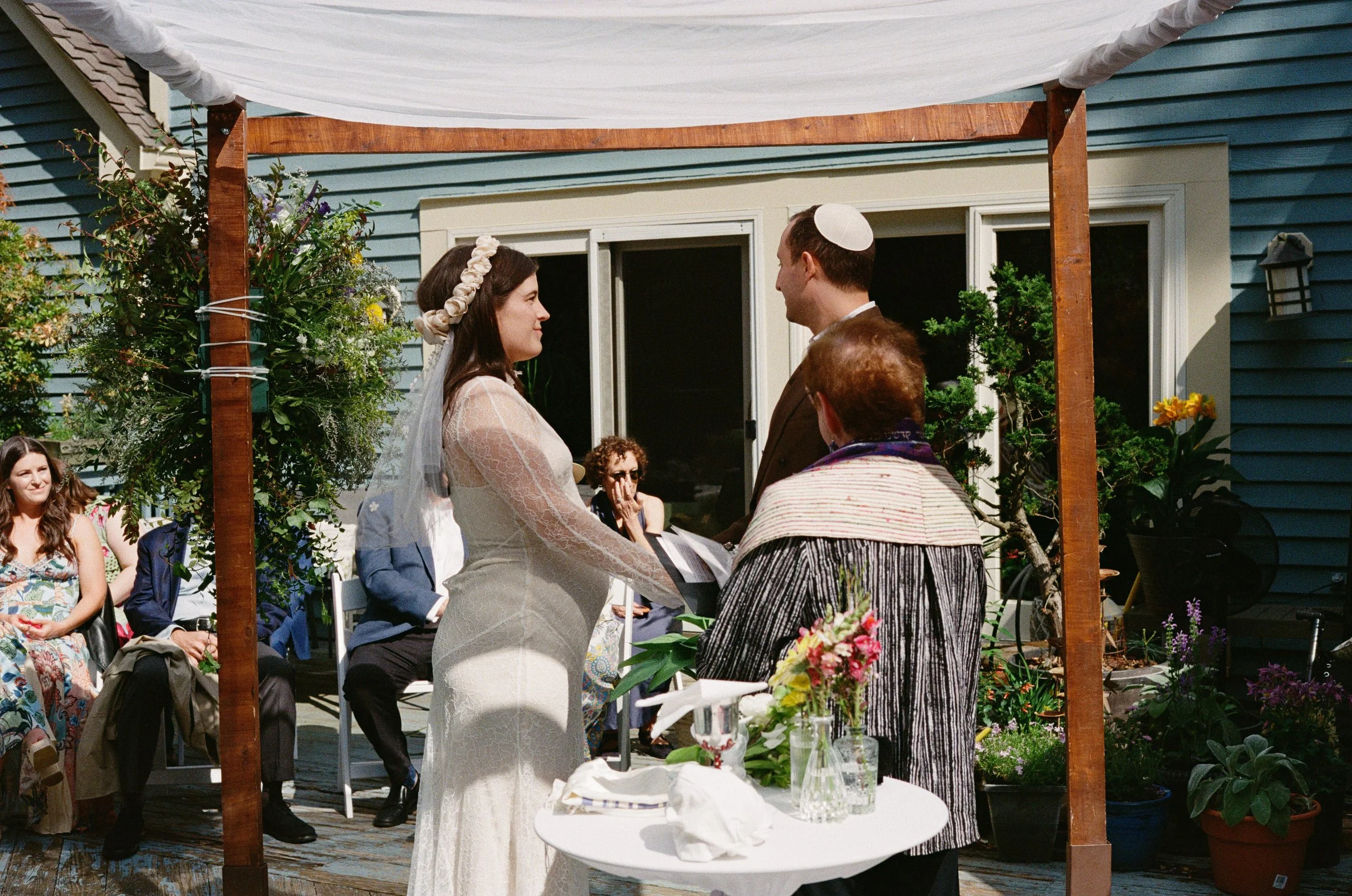 intimate_home_elopement_inspired_by_father_of_the_bride-1-16.jpg