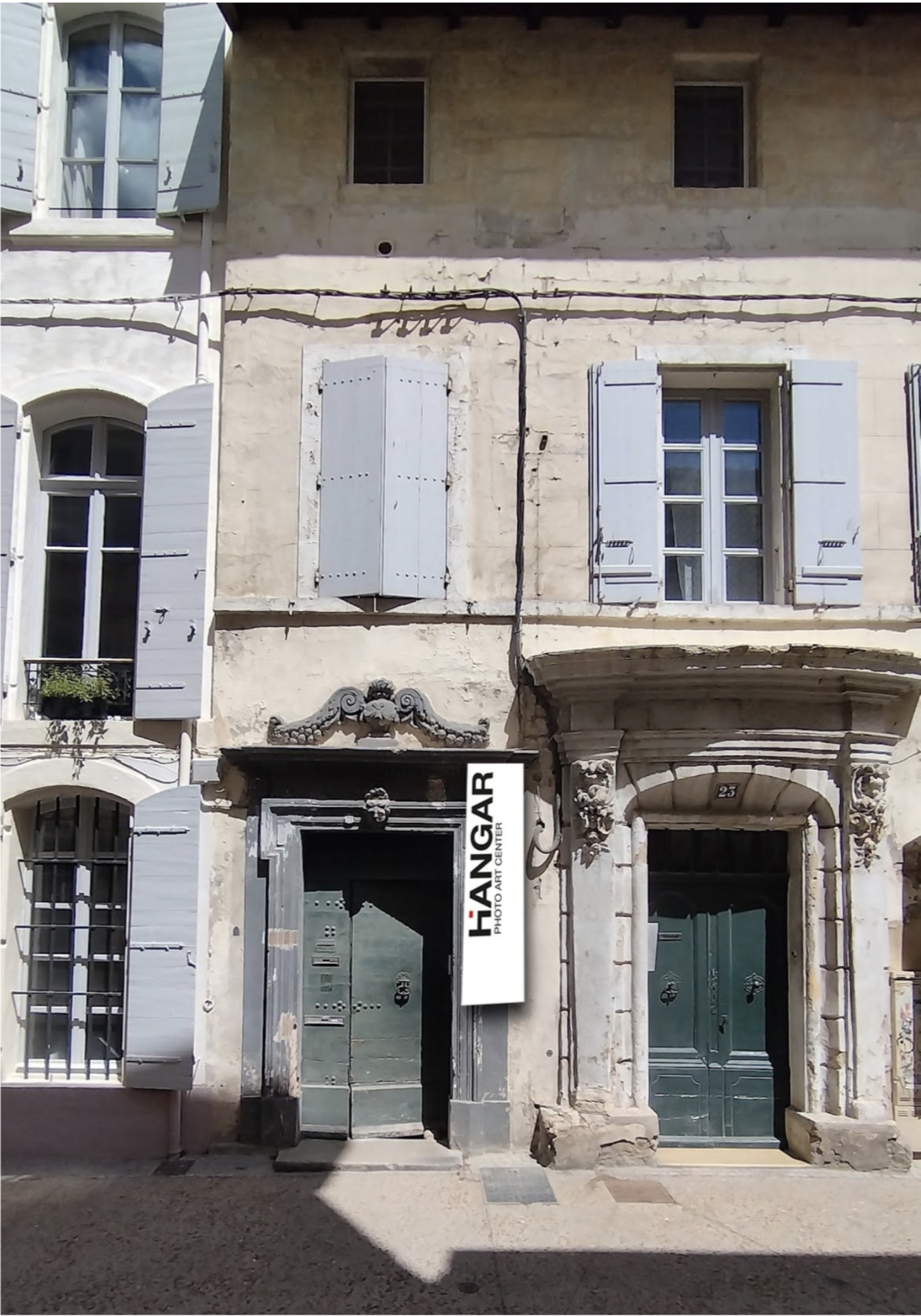Hangar Gallery / Les Rencontres de la photographie d’Arles