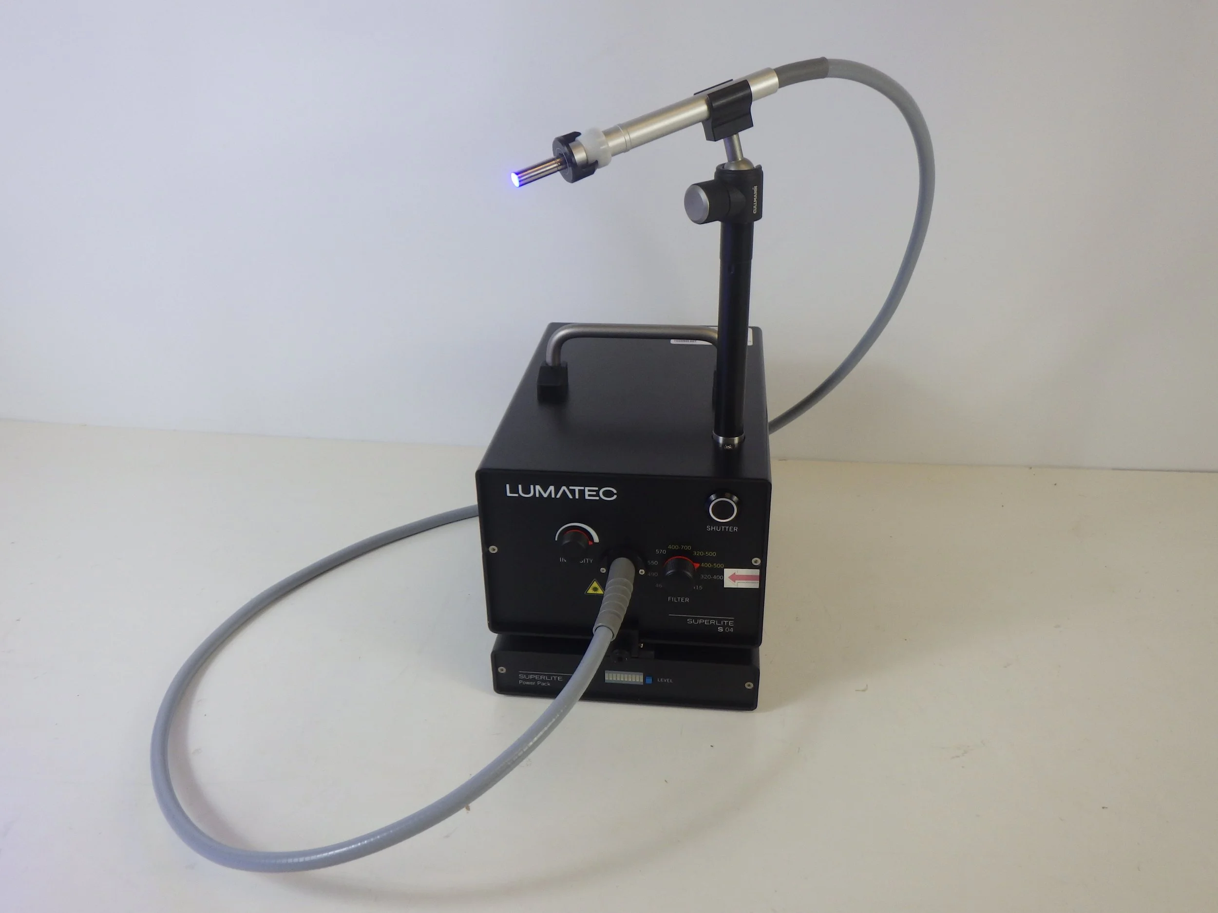 Superlite S04 Multi-Spectral Light Source