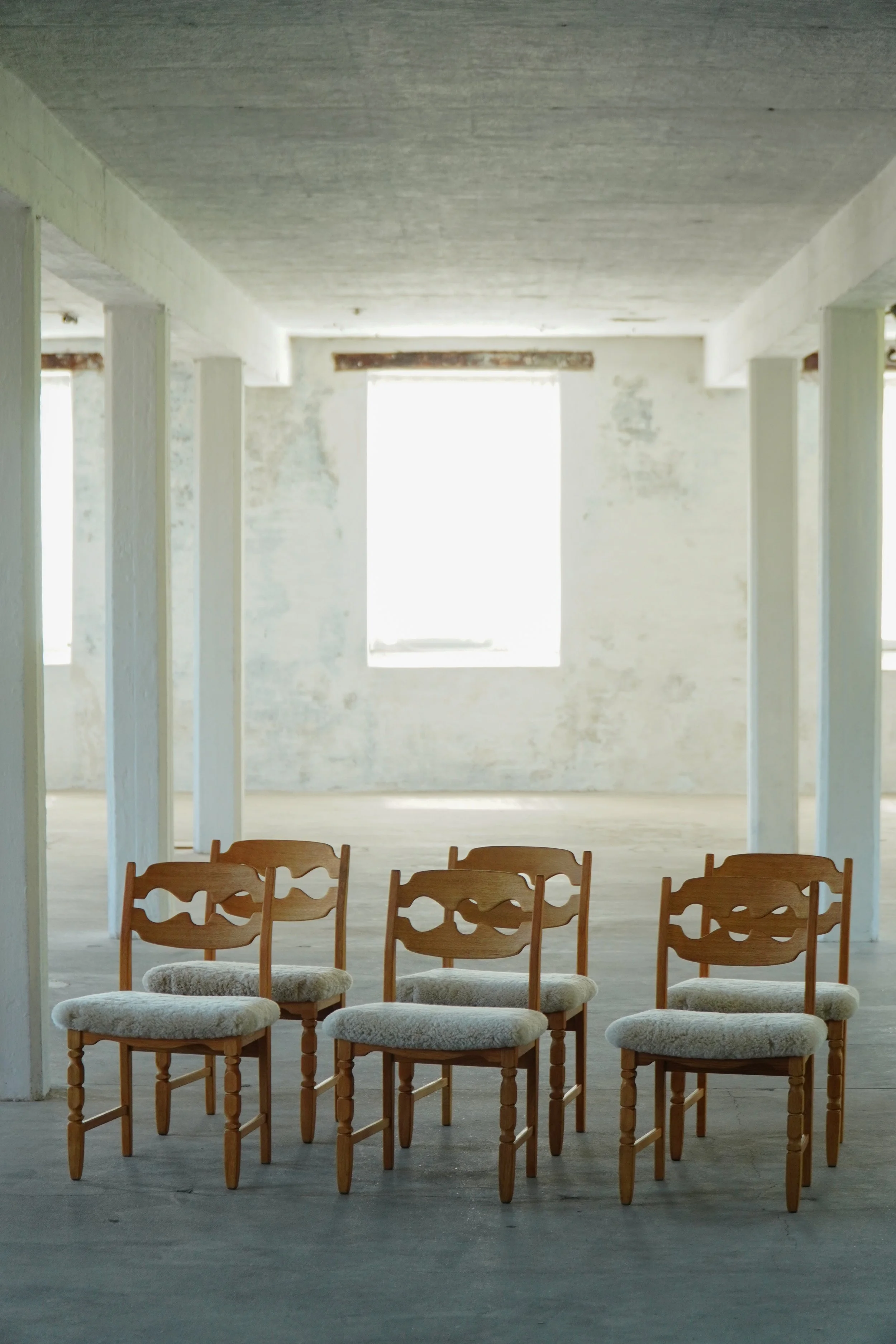 Six_Dining_Chairs-21.jpg